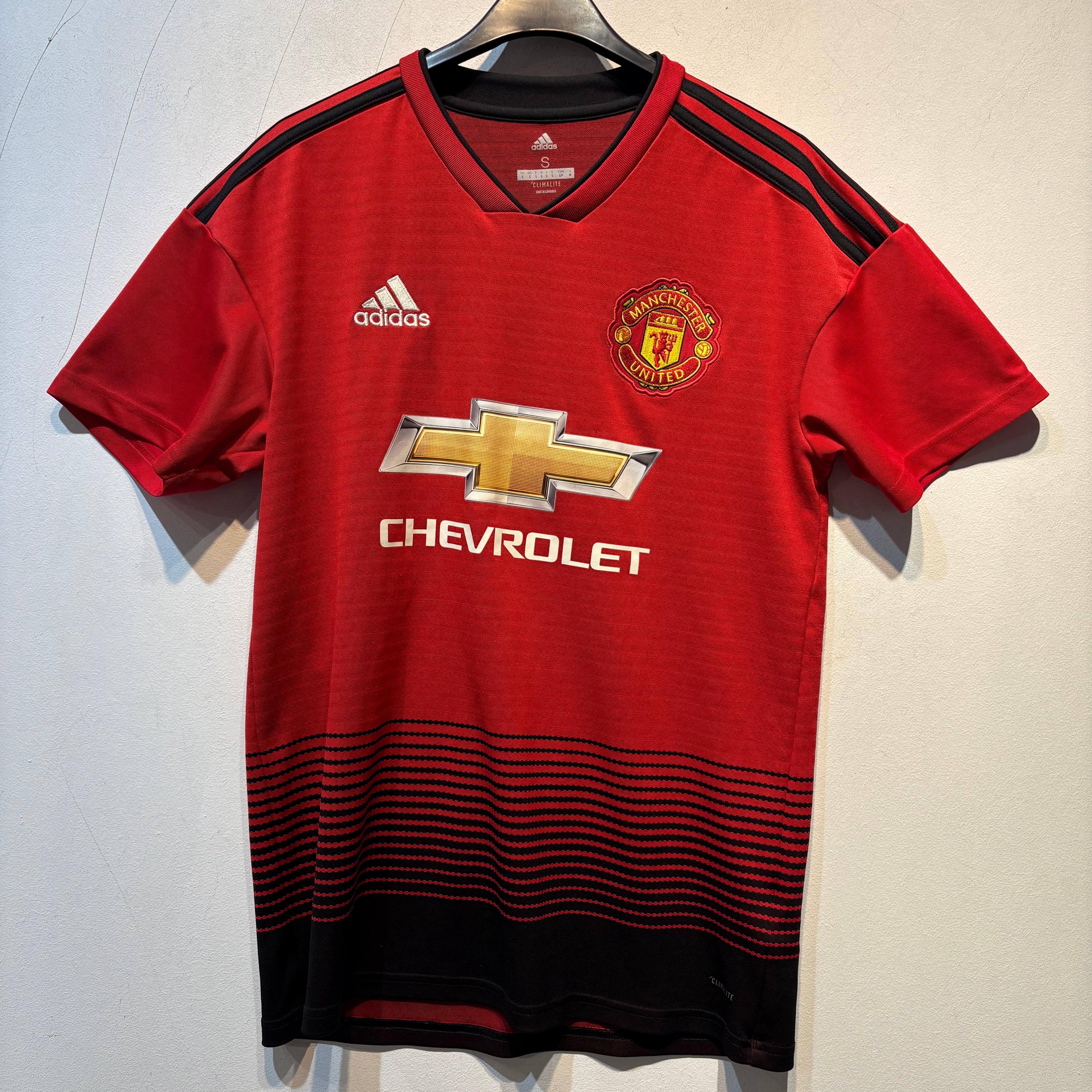 Manchester United Home Shirt - 2018/2019 - Small