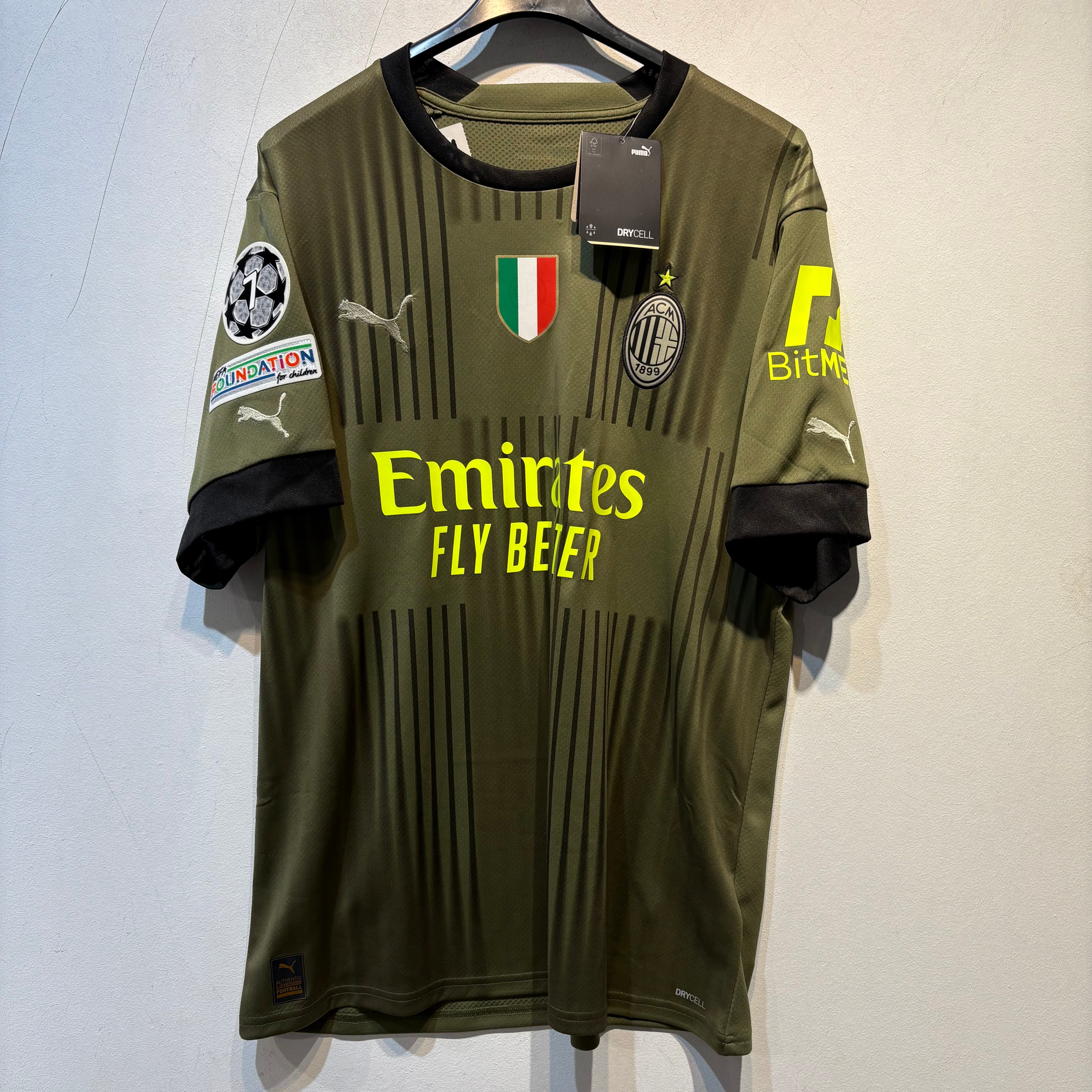 AC Milan “Ibrahimović” Third – 2022/2023 – Large