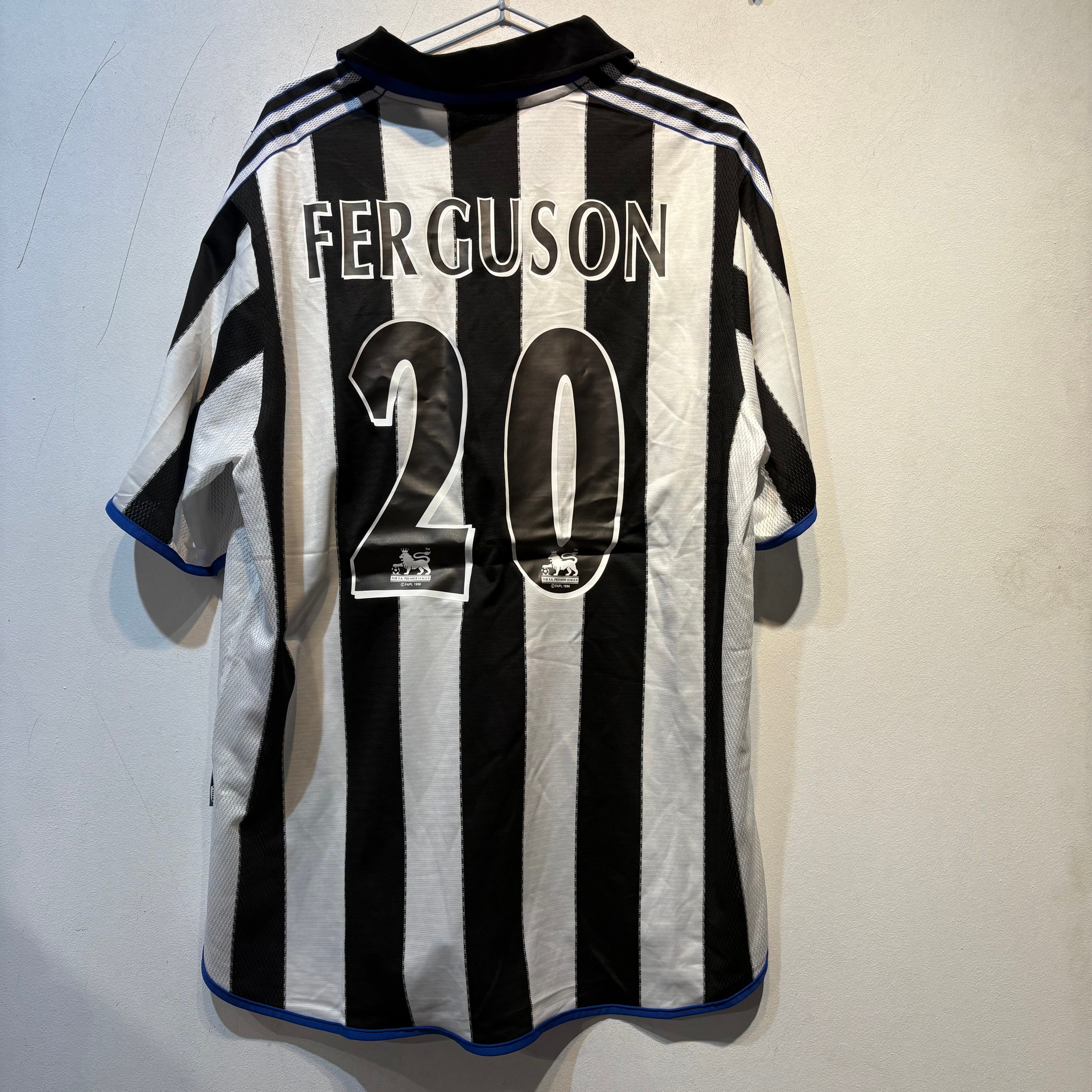 Newcastle United “Ferguson” Home – 2001/2002 – XL