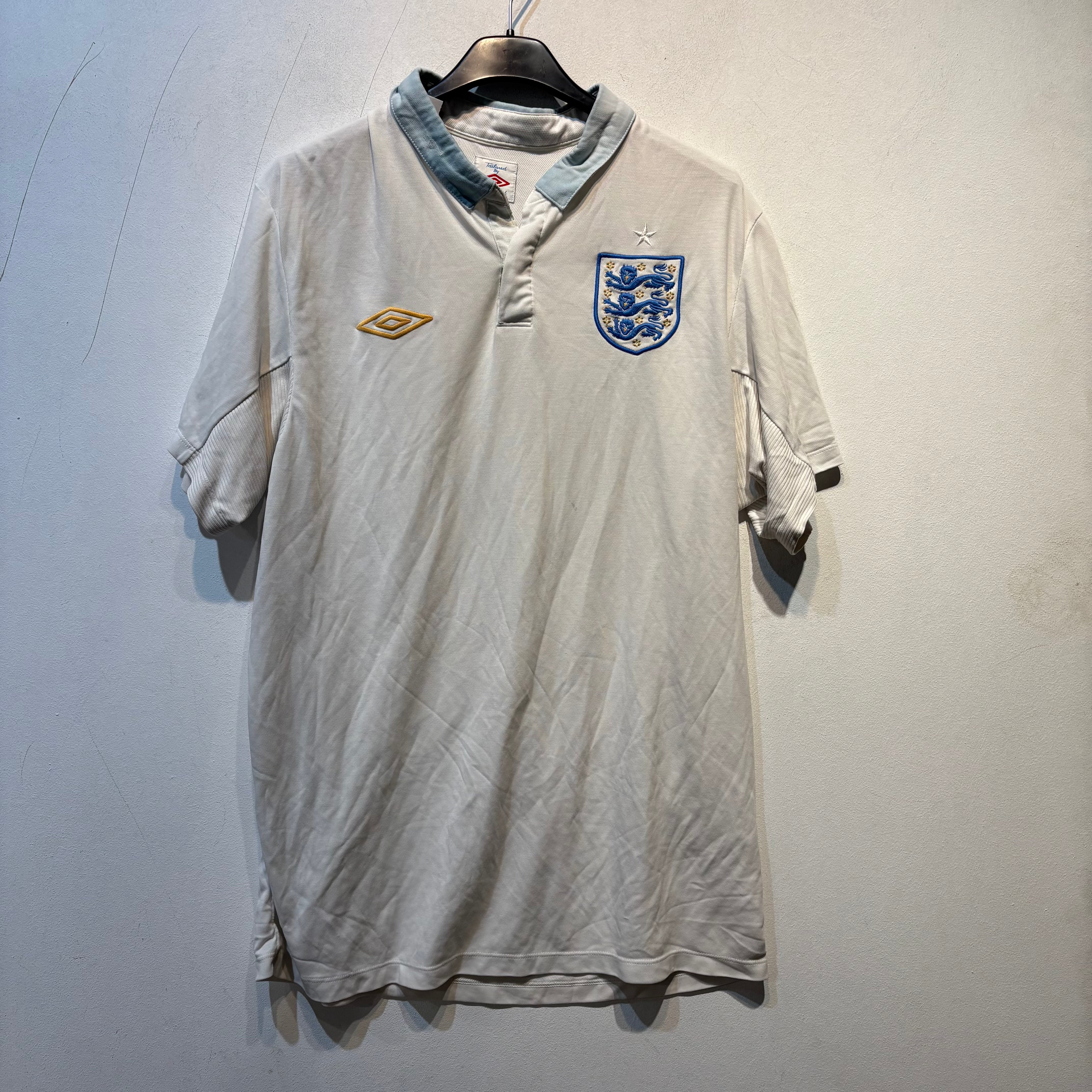 England Home Shirt – 2010/2012 – World Cup 2010 – Size 40 (Medium)