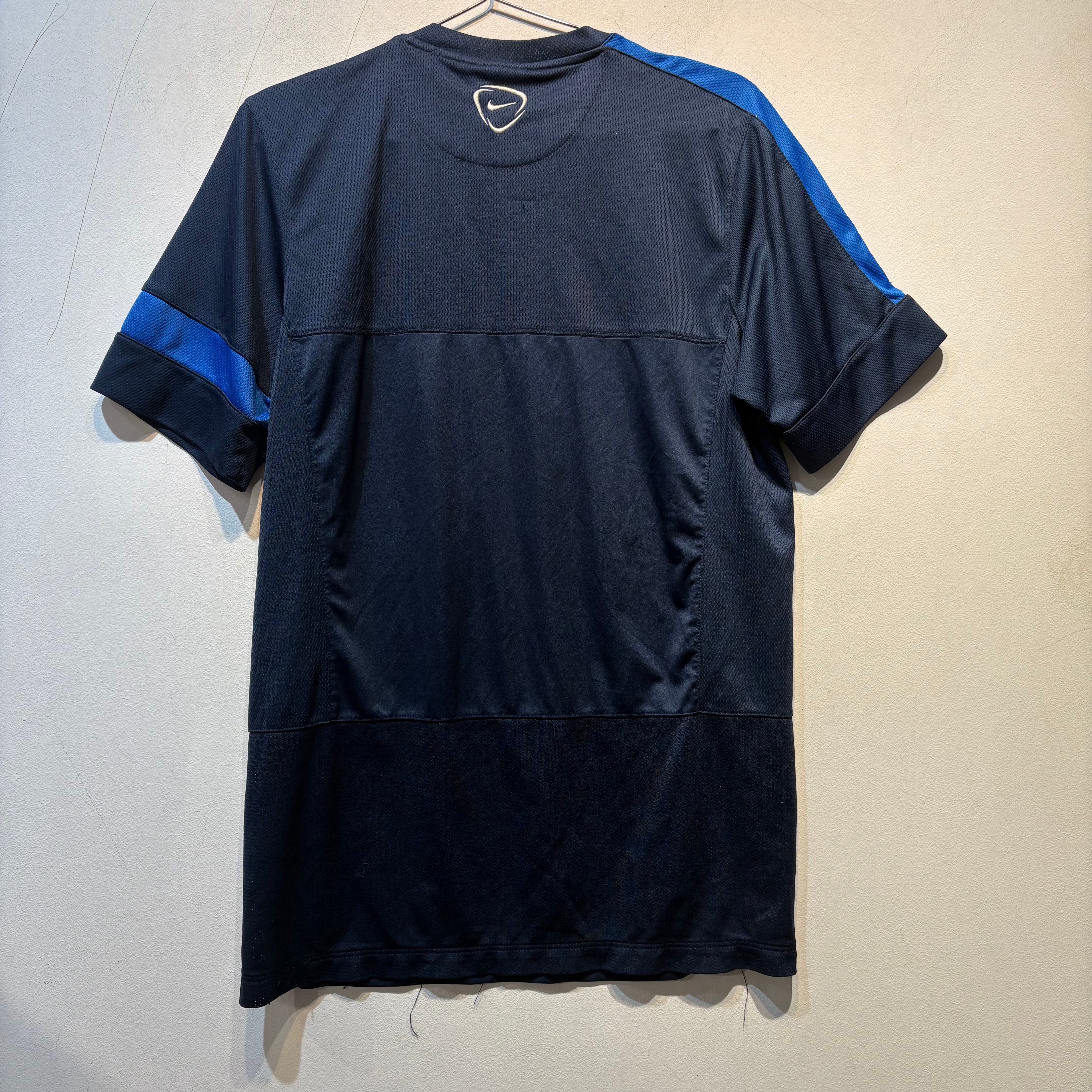 Everton FC Nike Training Shirt – 2014/2015 – Medium