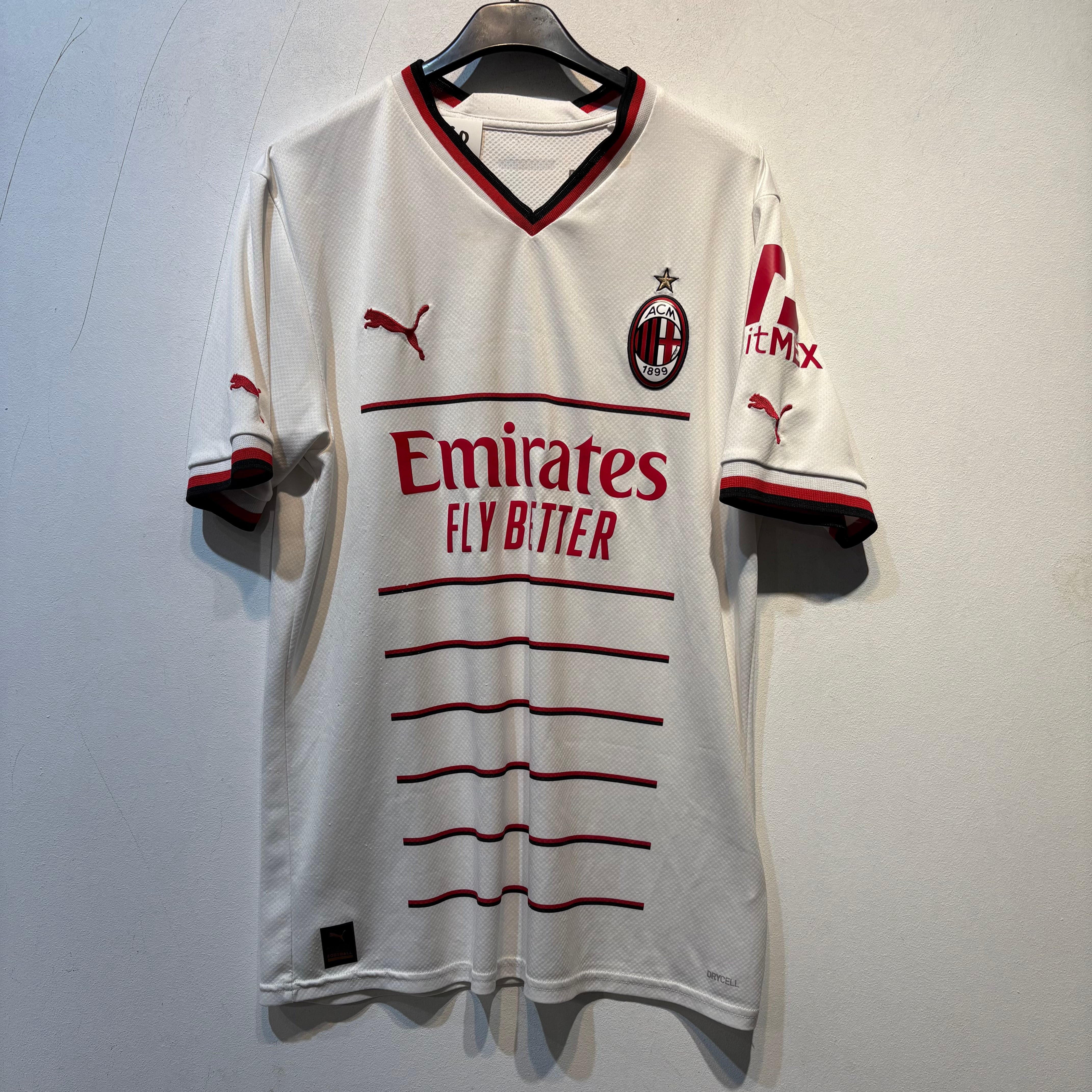 AC Milan Away Shirt 2022/23 – Size M