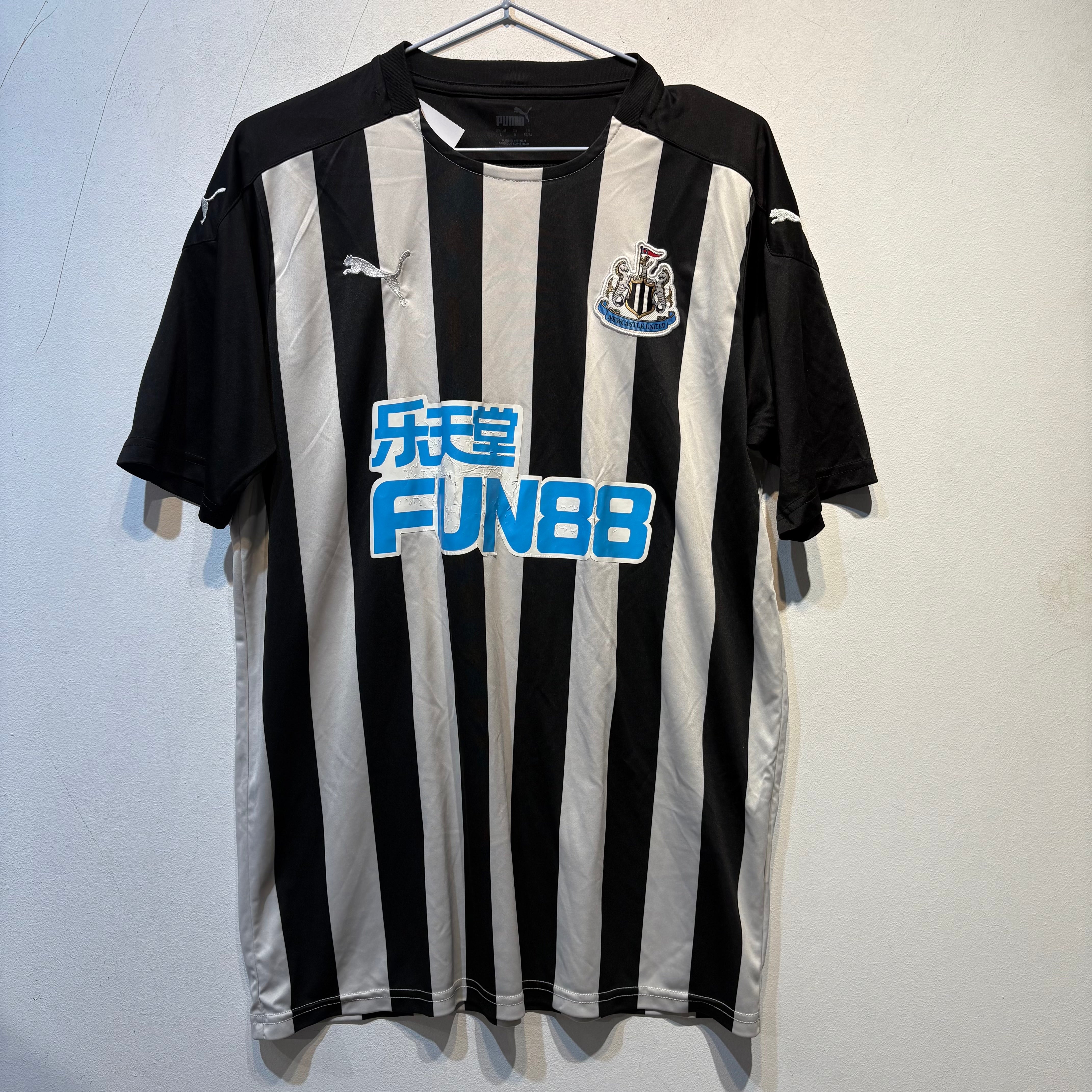Newcastle United Home – 2020/2021 – Size L