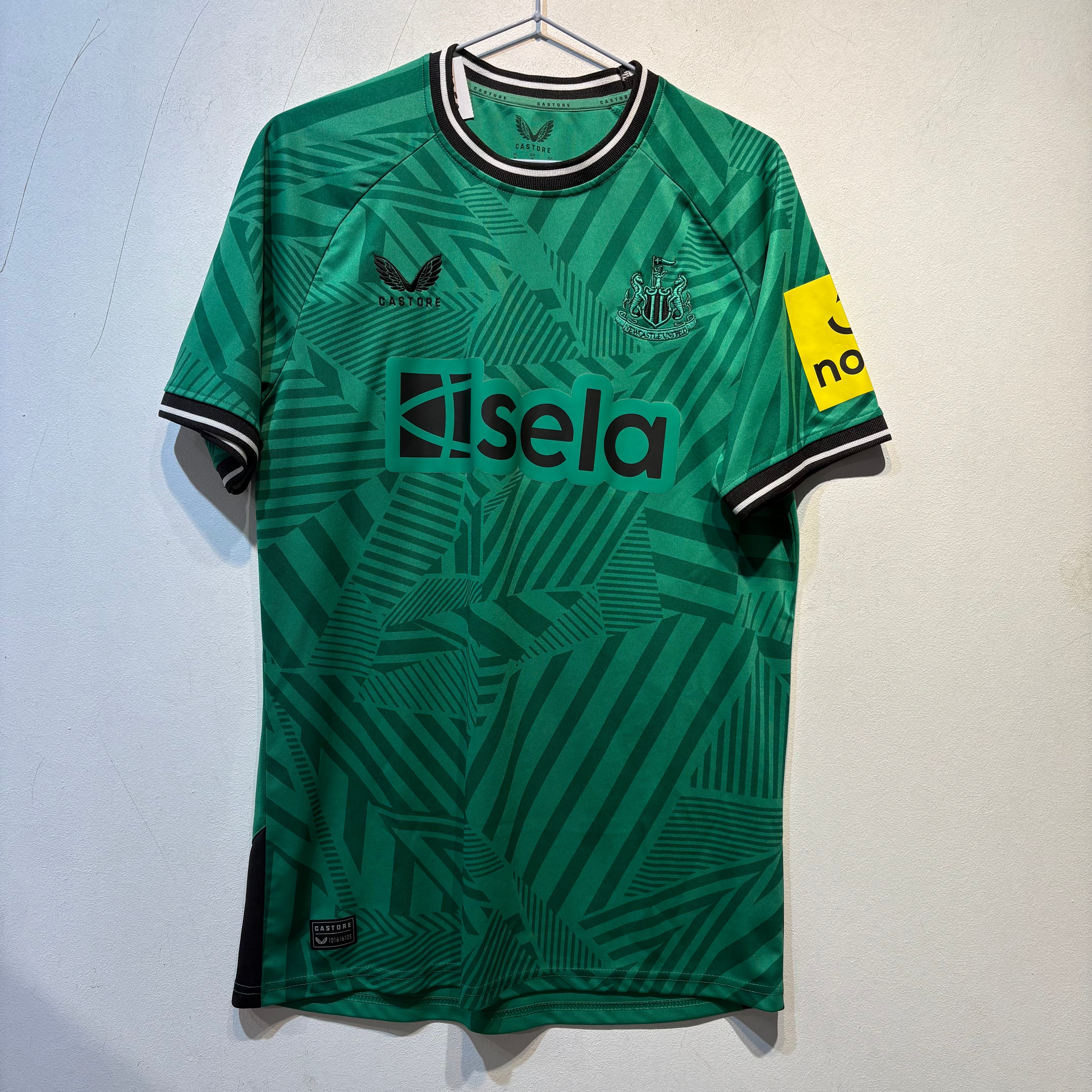 Newcastle United Away Shirt – L. Miley #67 – 2022/2023 – Castore – Size M