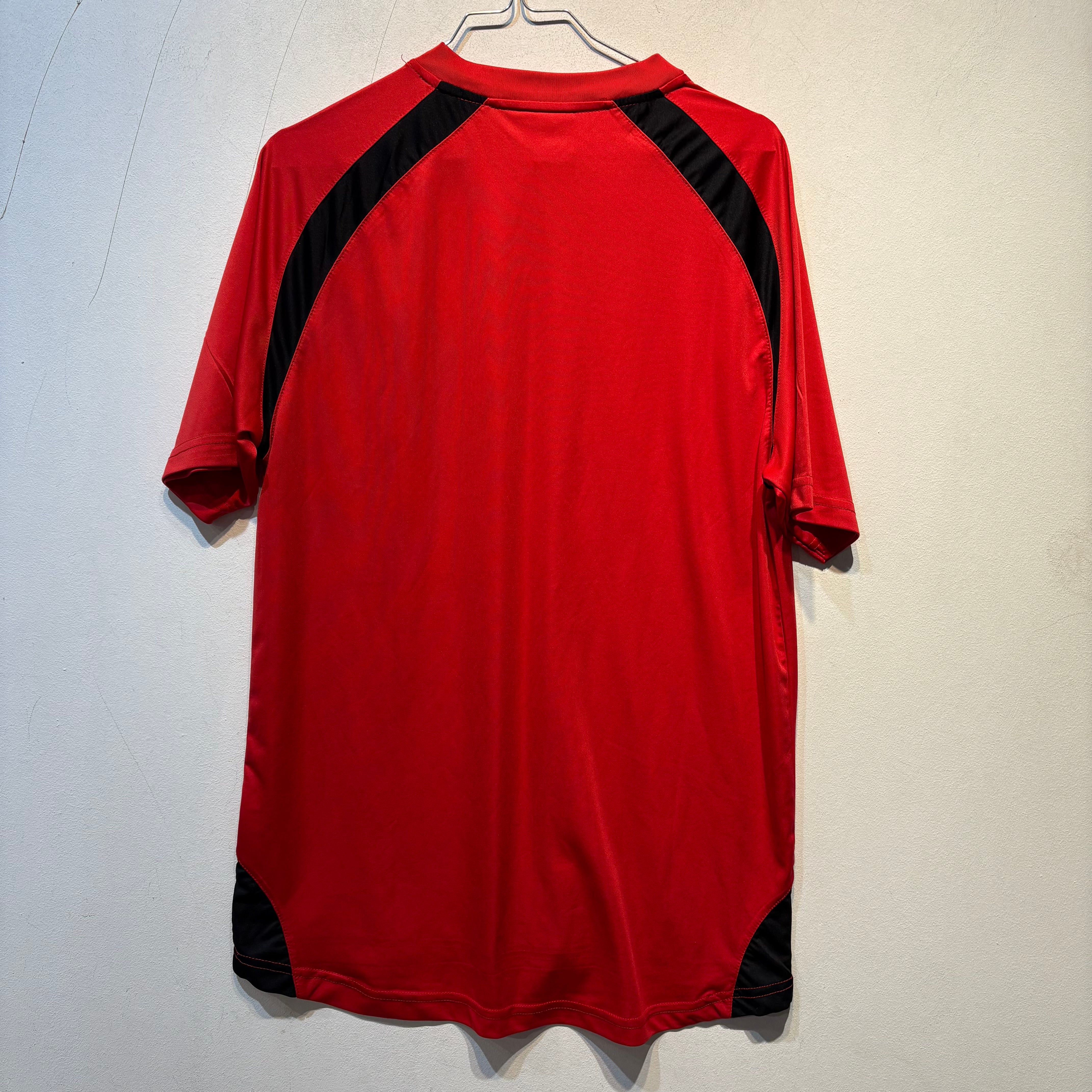 Liverpool FC Training Shirt - Medium
