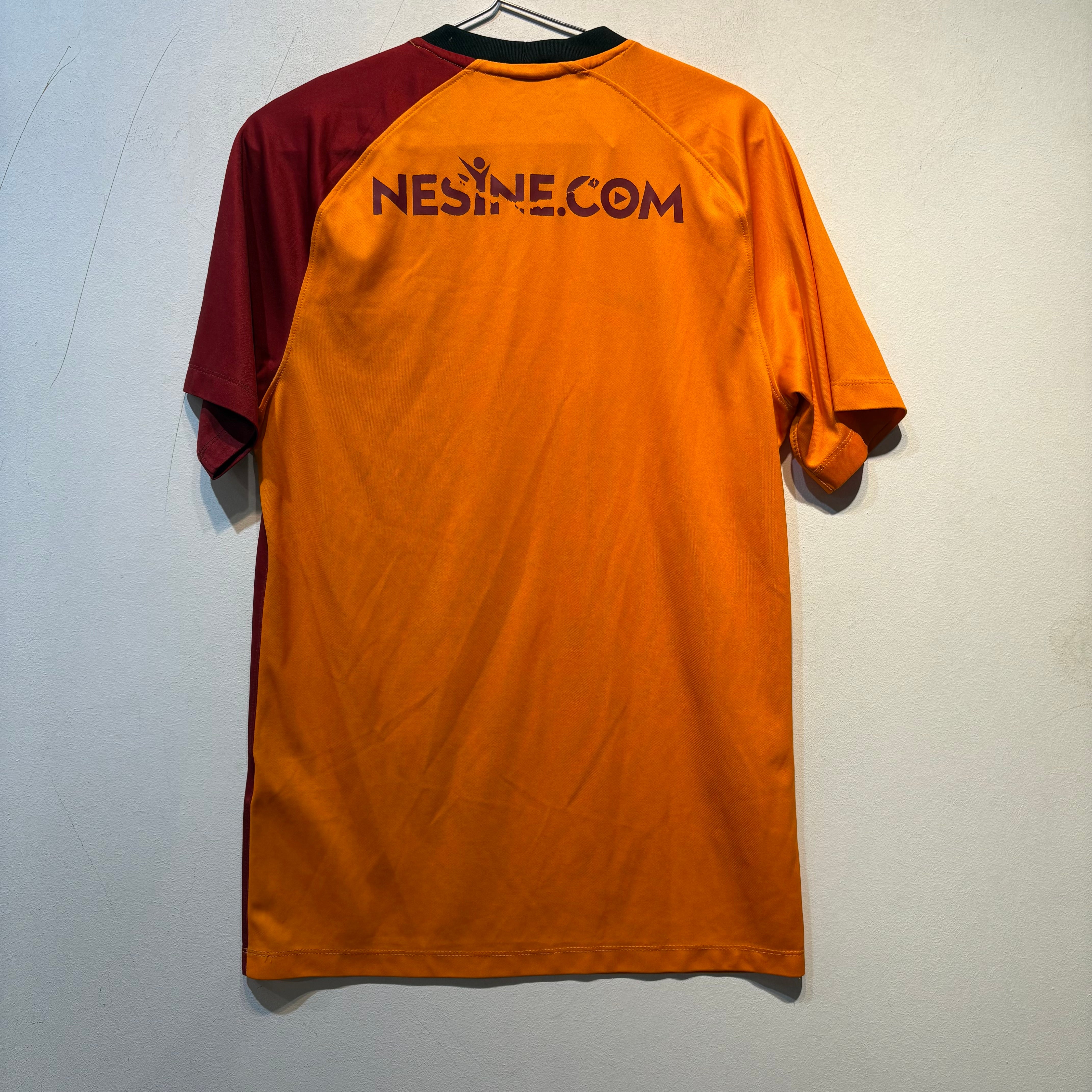 Galatasaray Home Shirt 2022/2023 – Size S – Nike Süper Lig