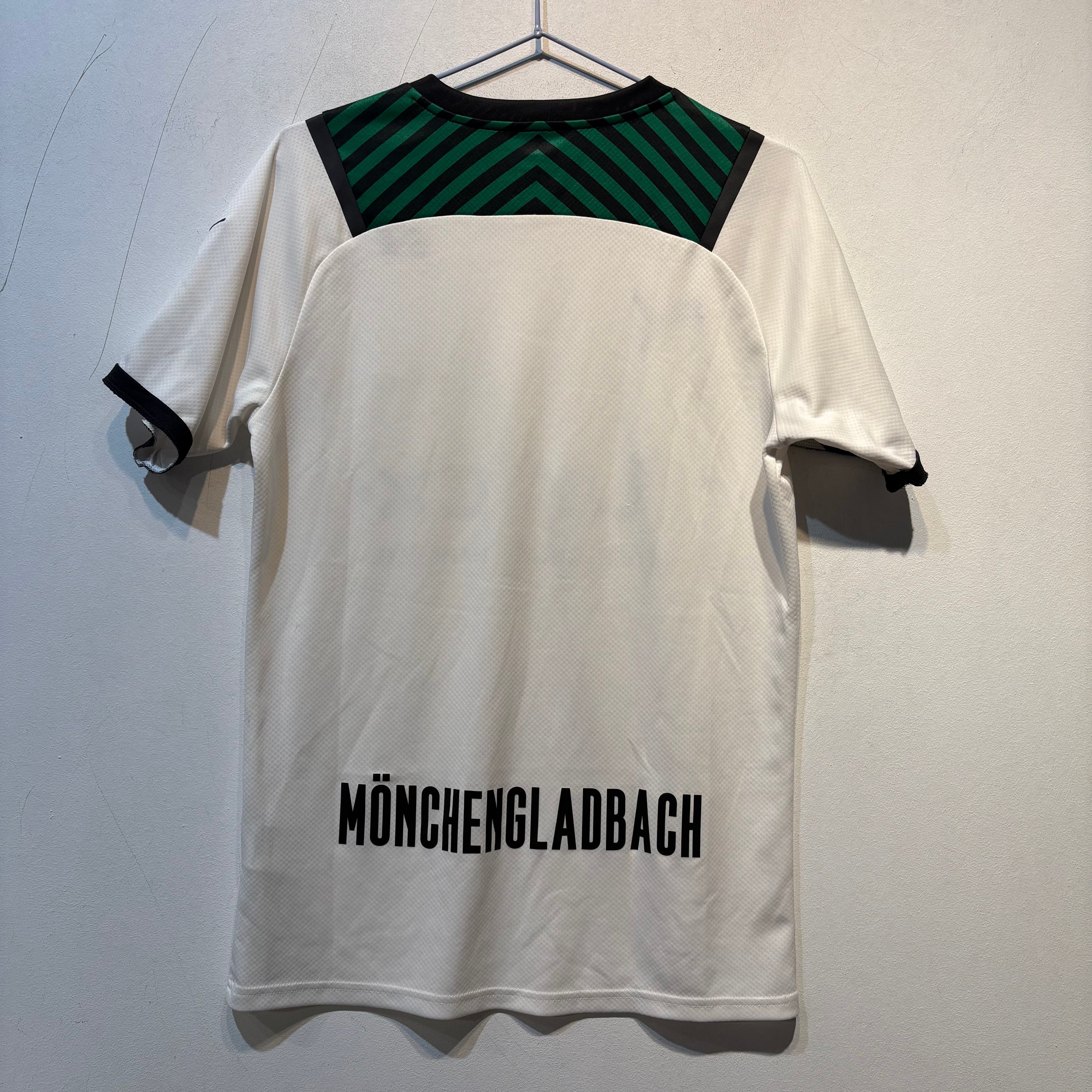 Borussia Mönchengladbach Away Shirt – 2022/2023 – Puma – Adult Small