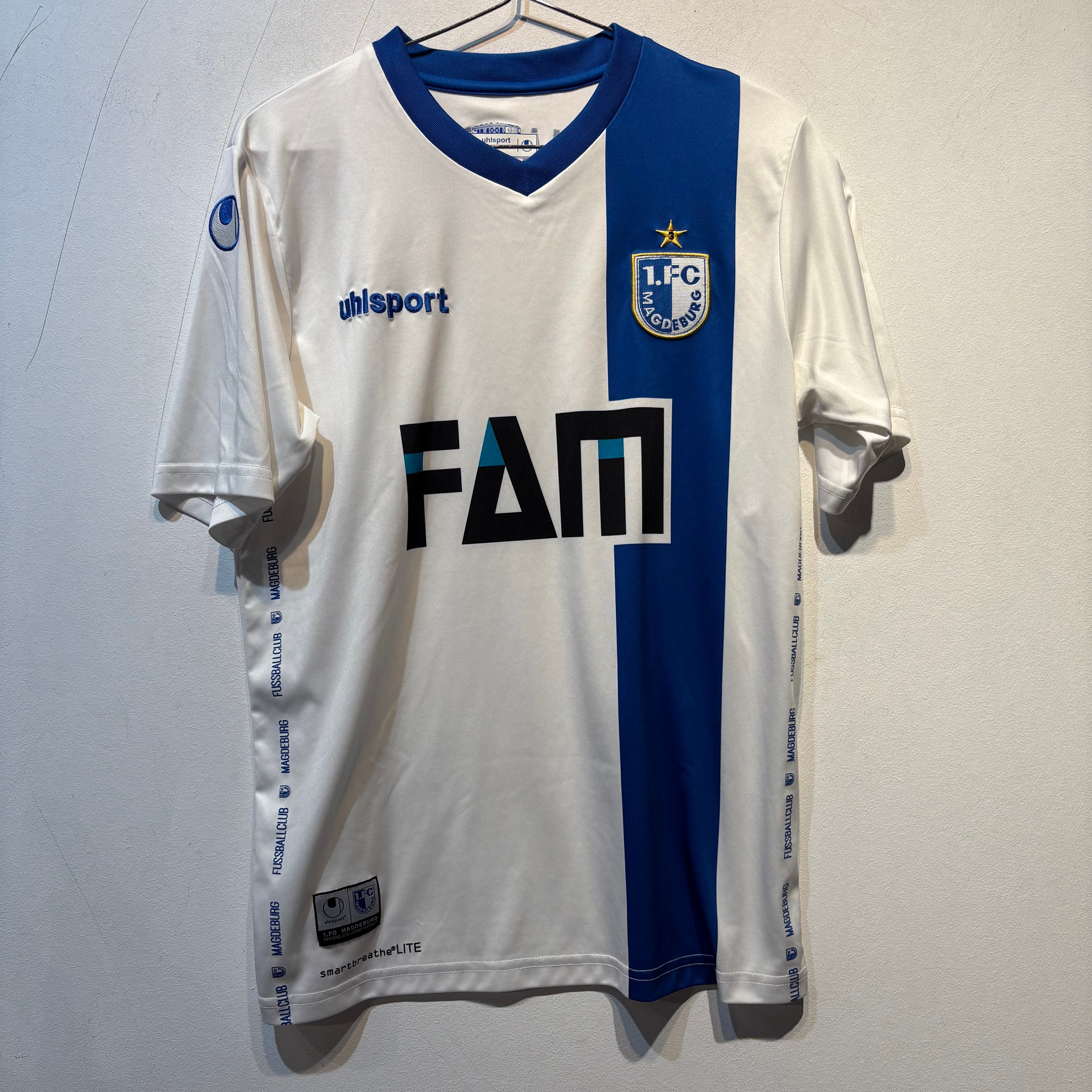 1. FC Magdeburg Home – 2022/2023 – Small