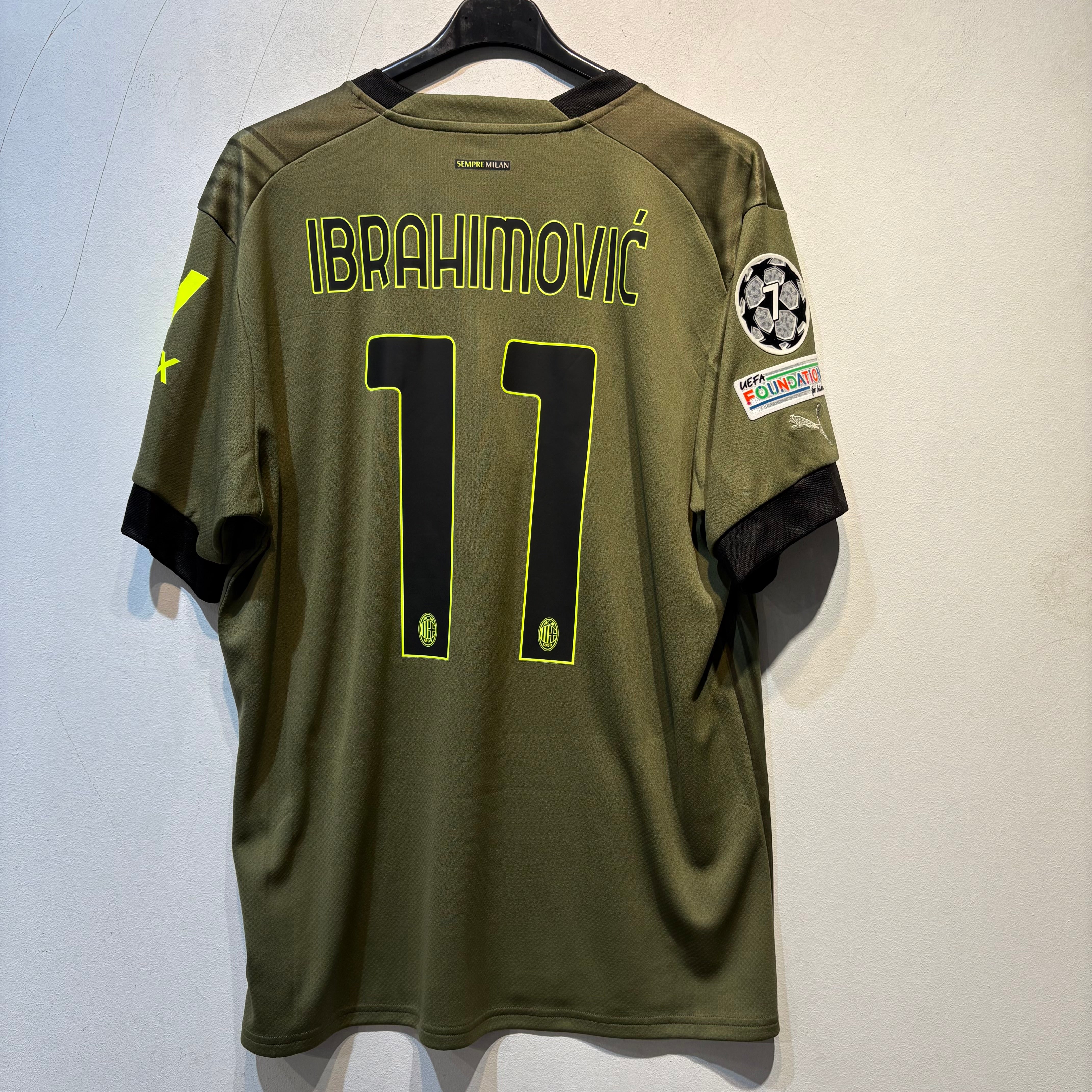 AC Milan “Ibrahimović” Third – 2022/2023 – Large