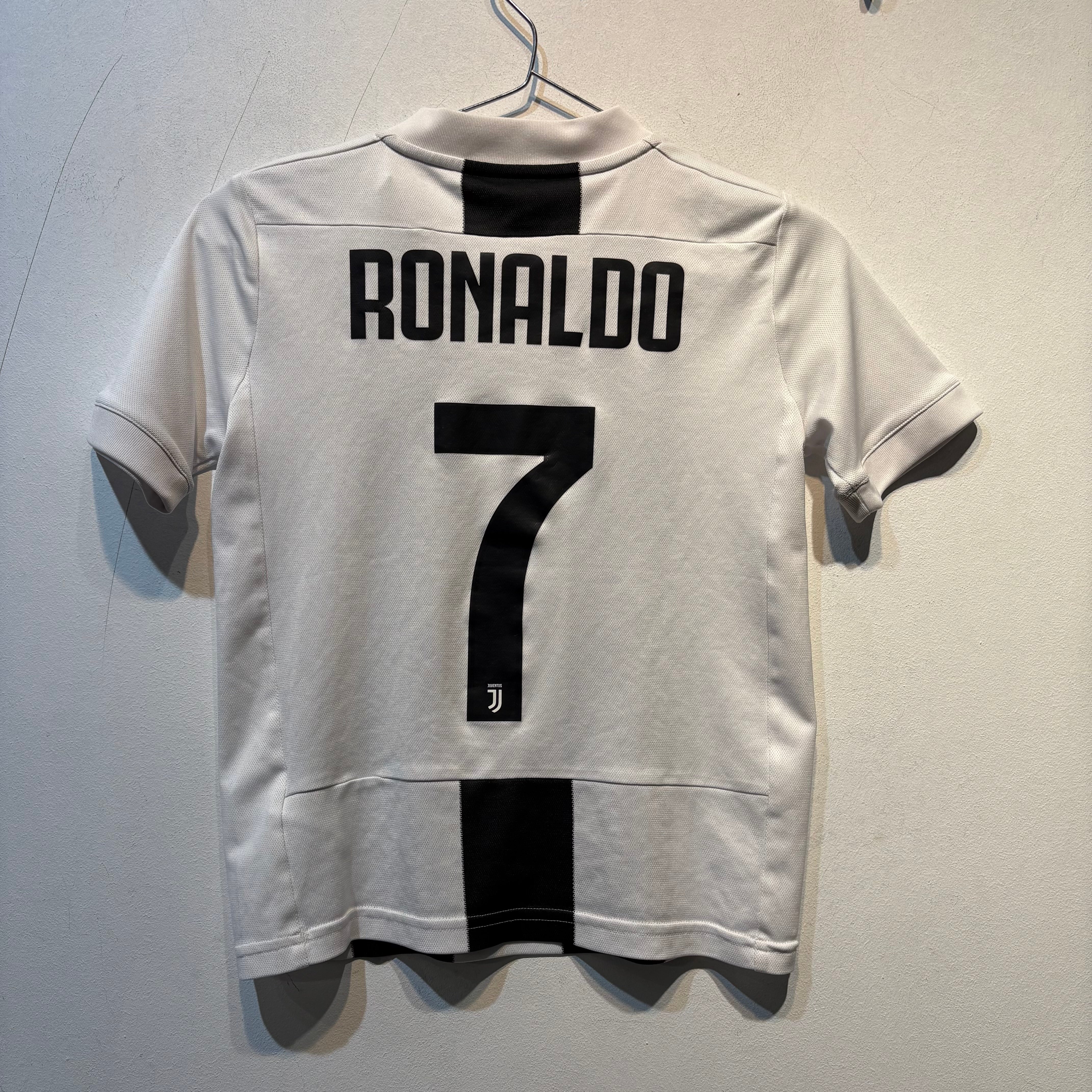 Juventus “Ronaldo” Home Shirt – 2018/2019 – Youth 9–10Y