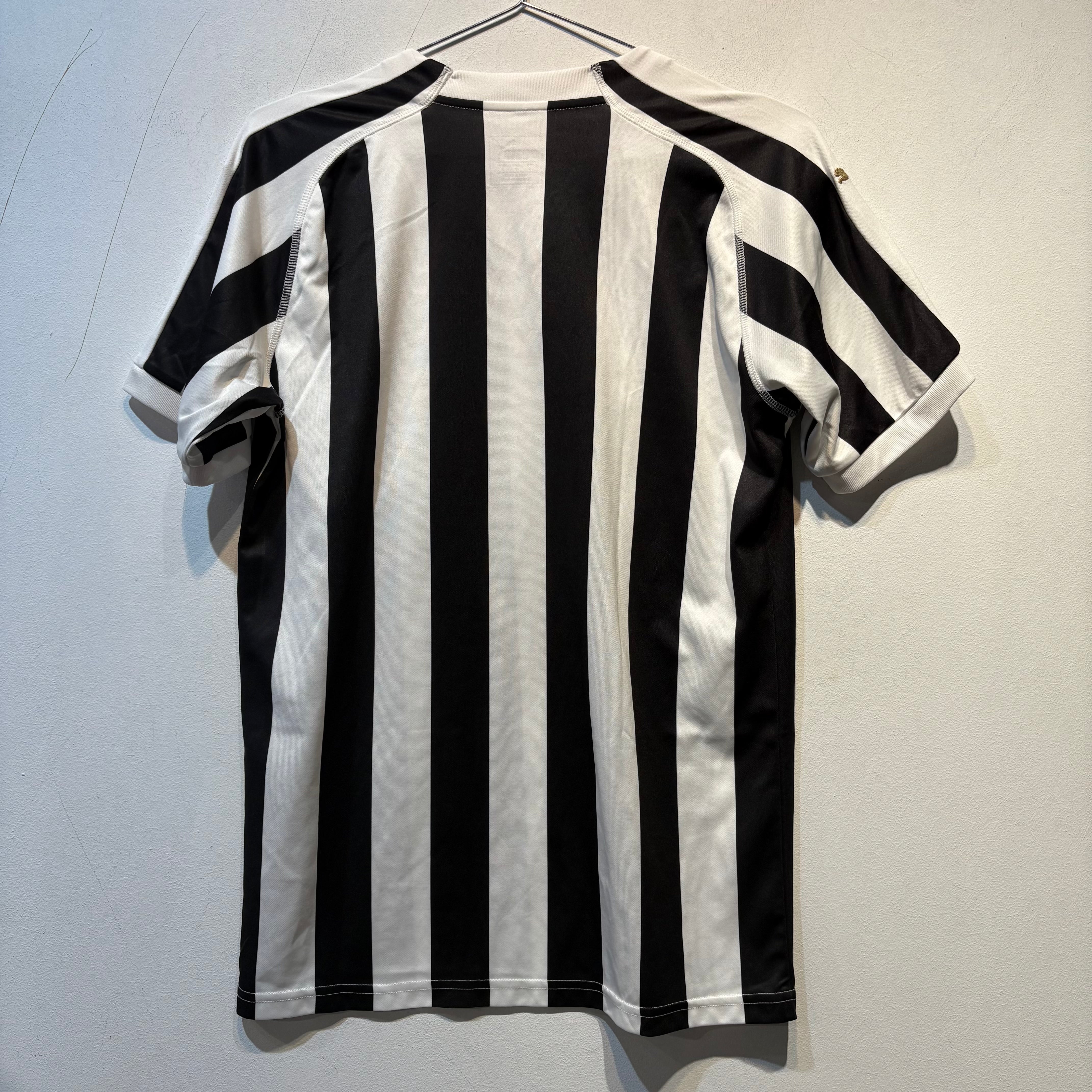 Newcastle United Home Shirt – 2017/2018 – FUN88 – Puma – Size S
