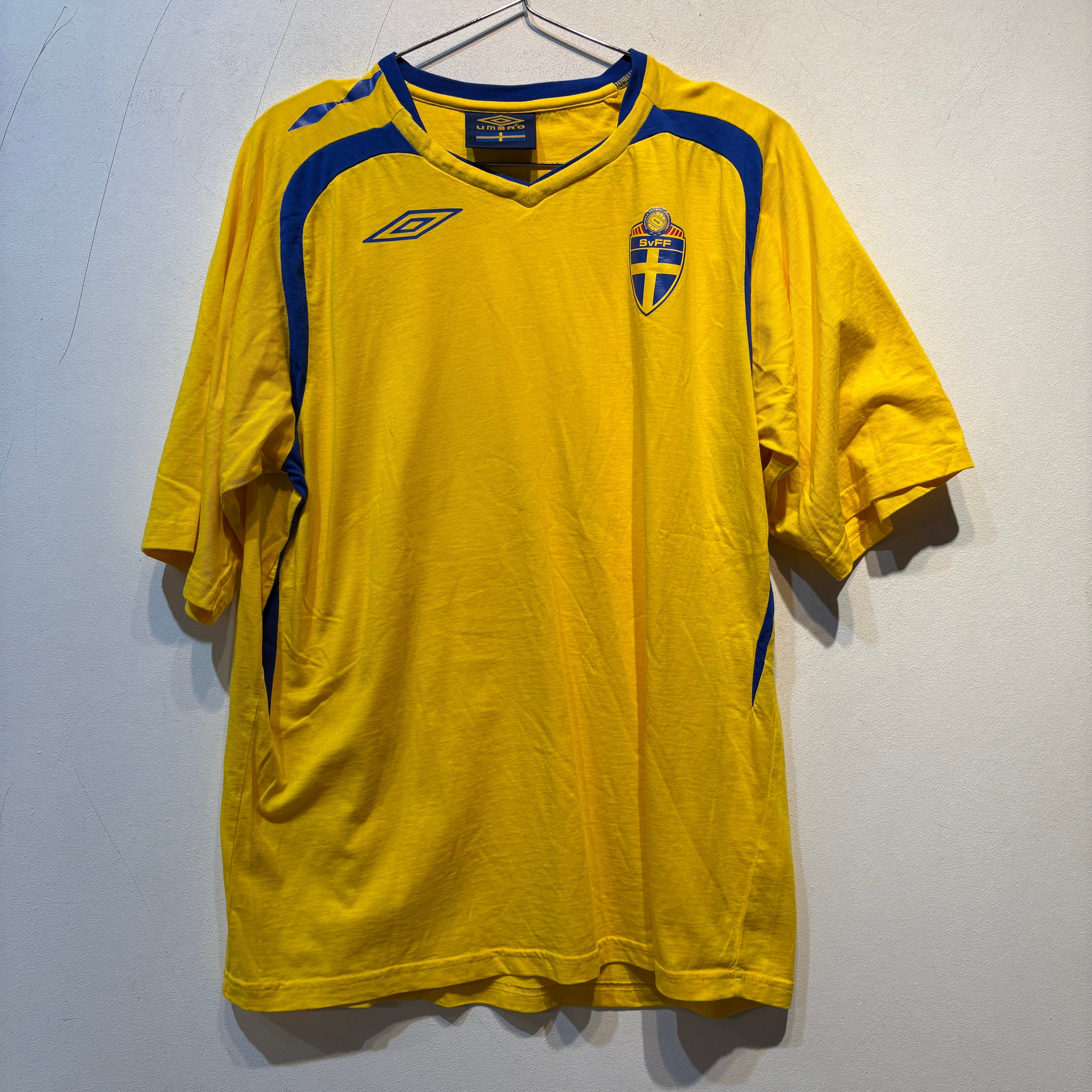 Sweden National Team Home Shirt – Umbro – c.2002–2004 – Large