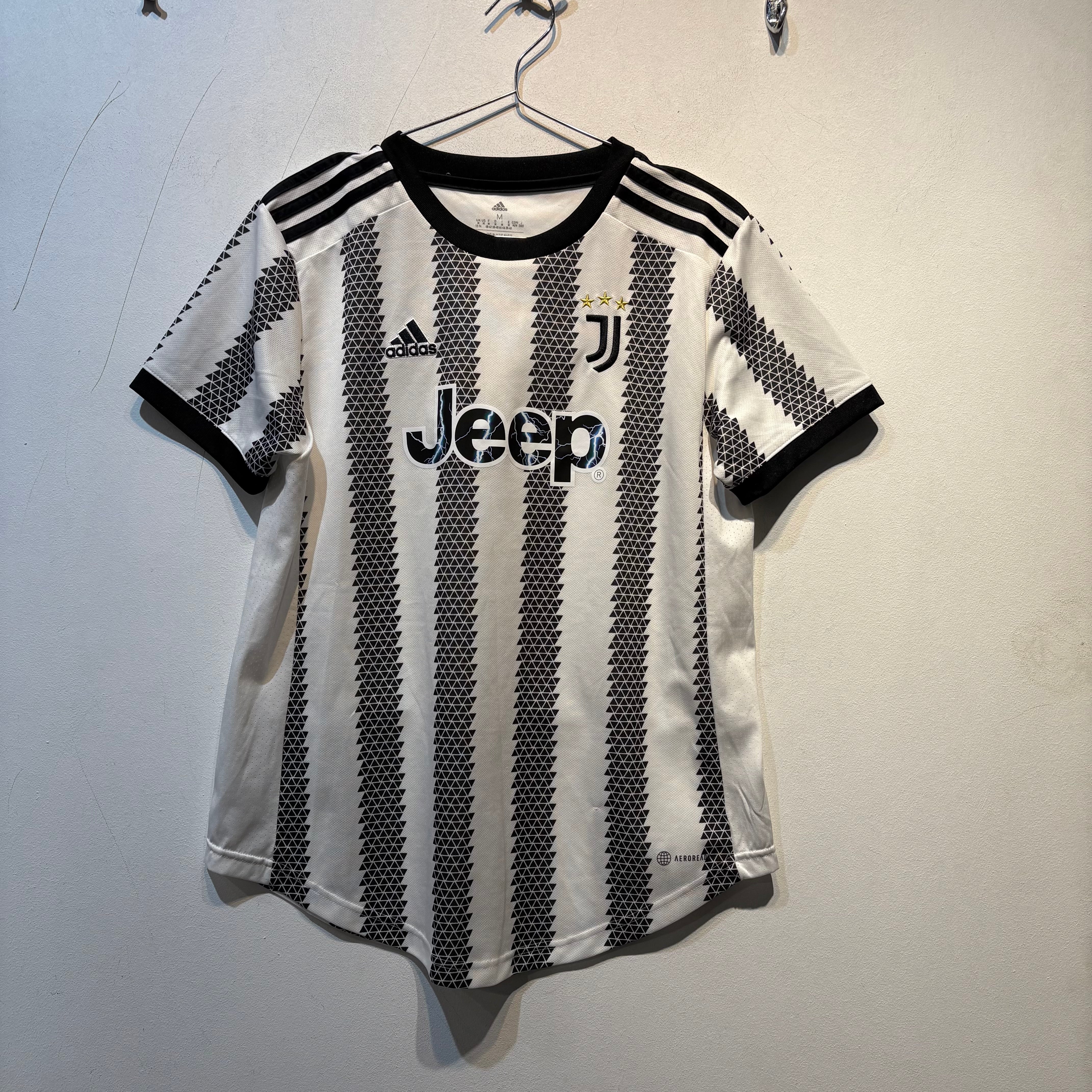 Juventus Home Shirt – 2022/2023 – Youth Medium (12–14Y)