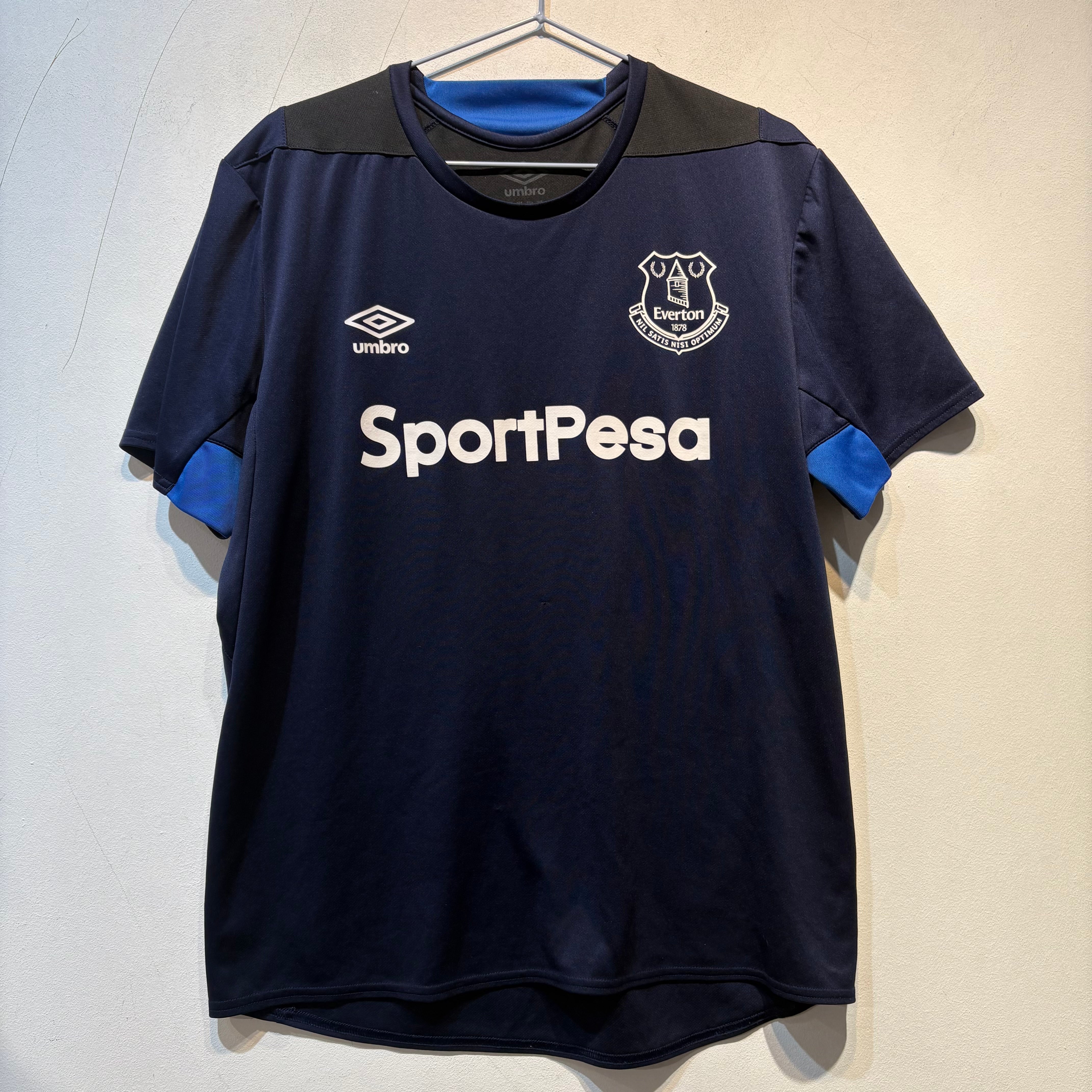 Everton FC Away Shirt – 2018/2019 – Large