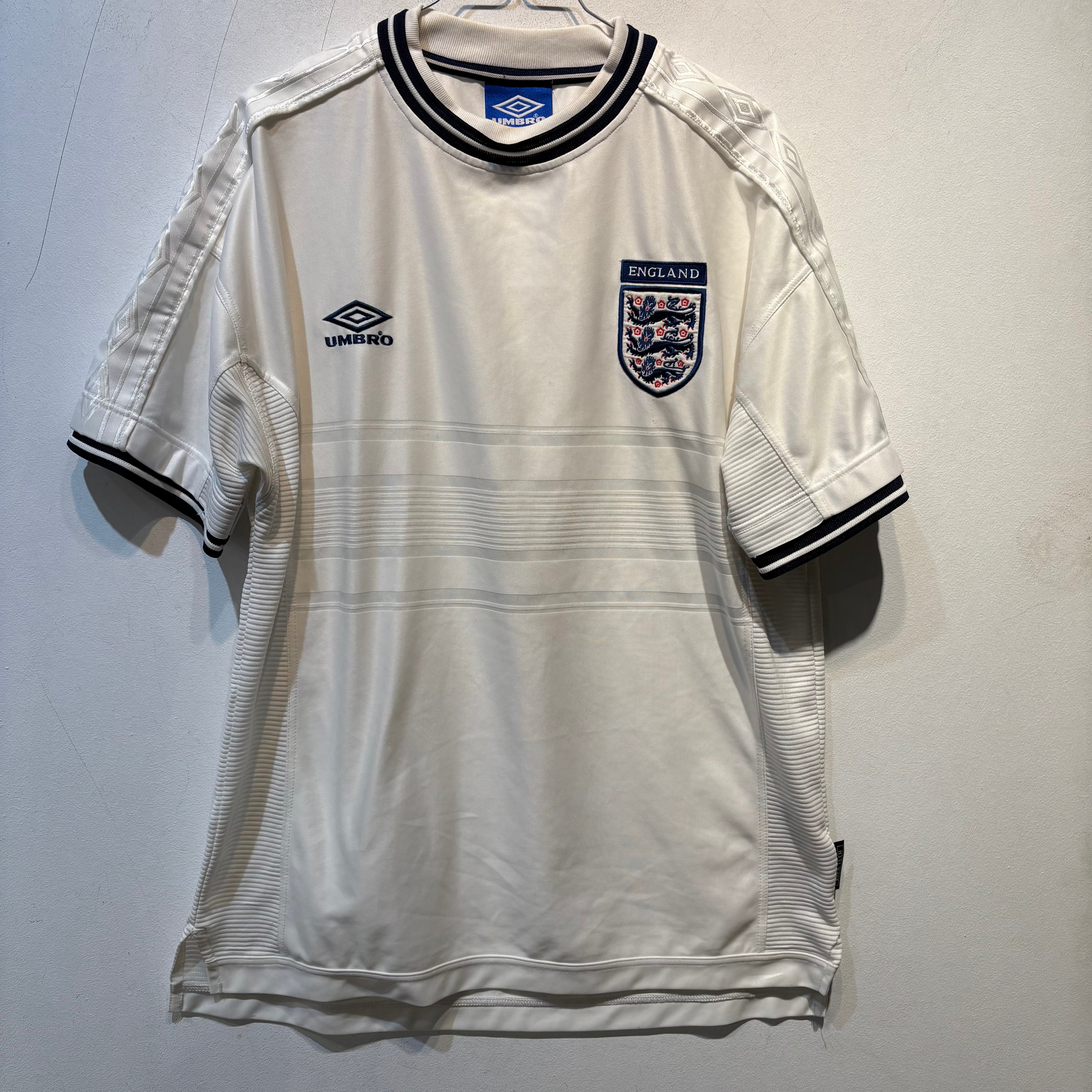 England Home Shirt – 2003/2005 – Umbro – Large