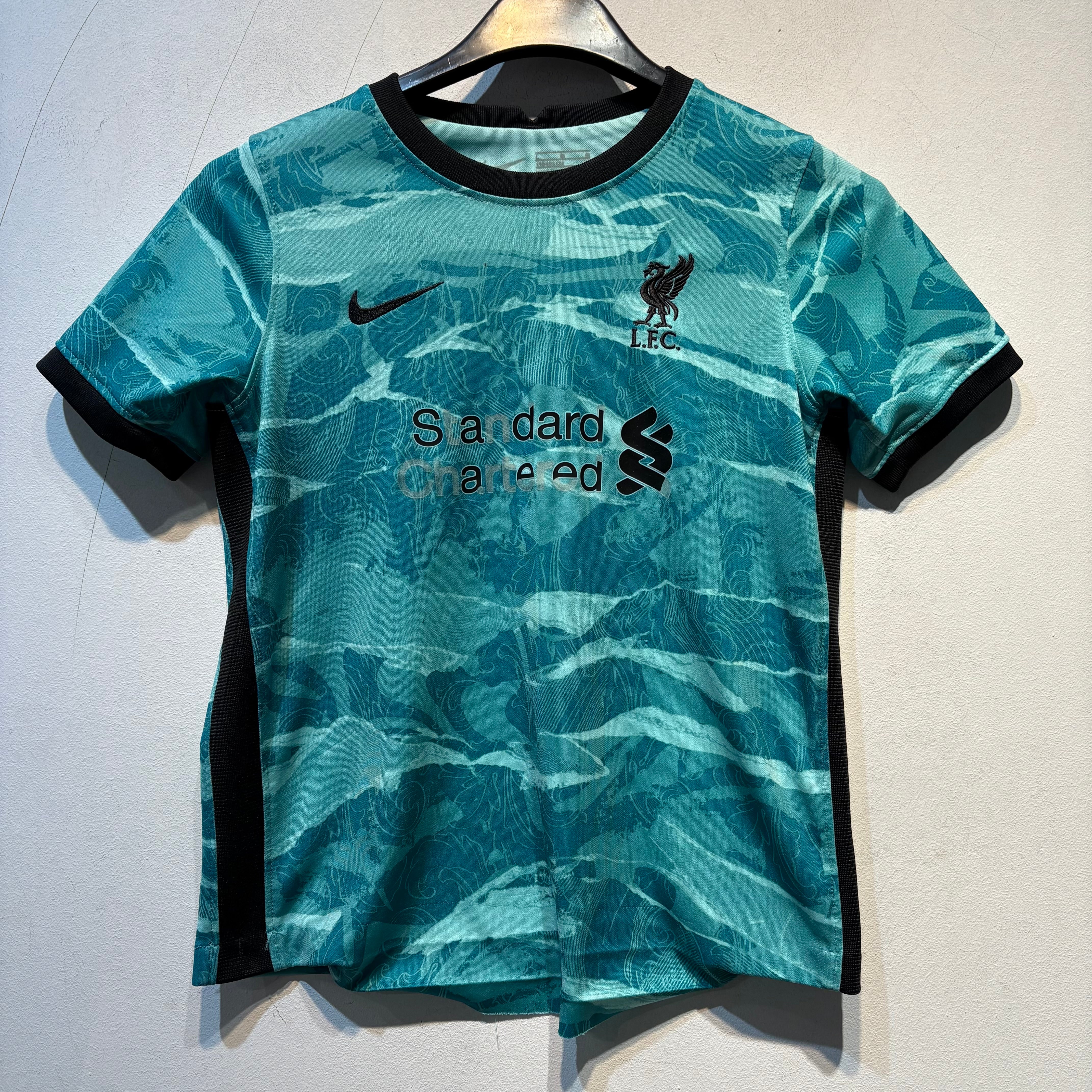 Liverpool FC Away Shirt 2020/2021 - Kids Large