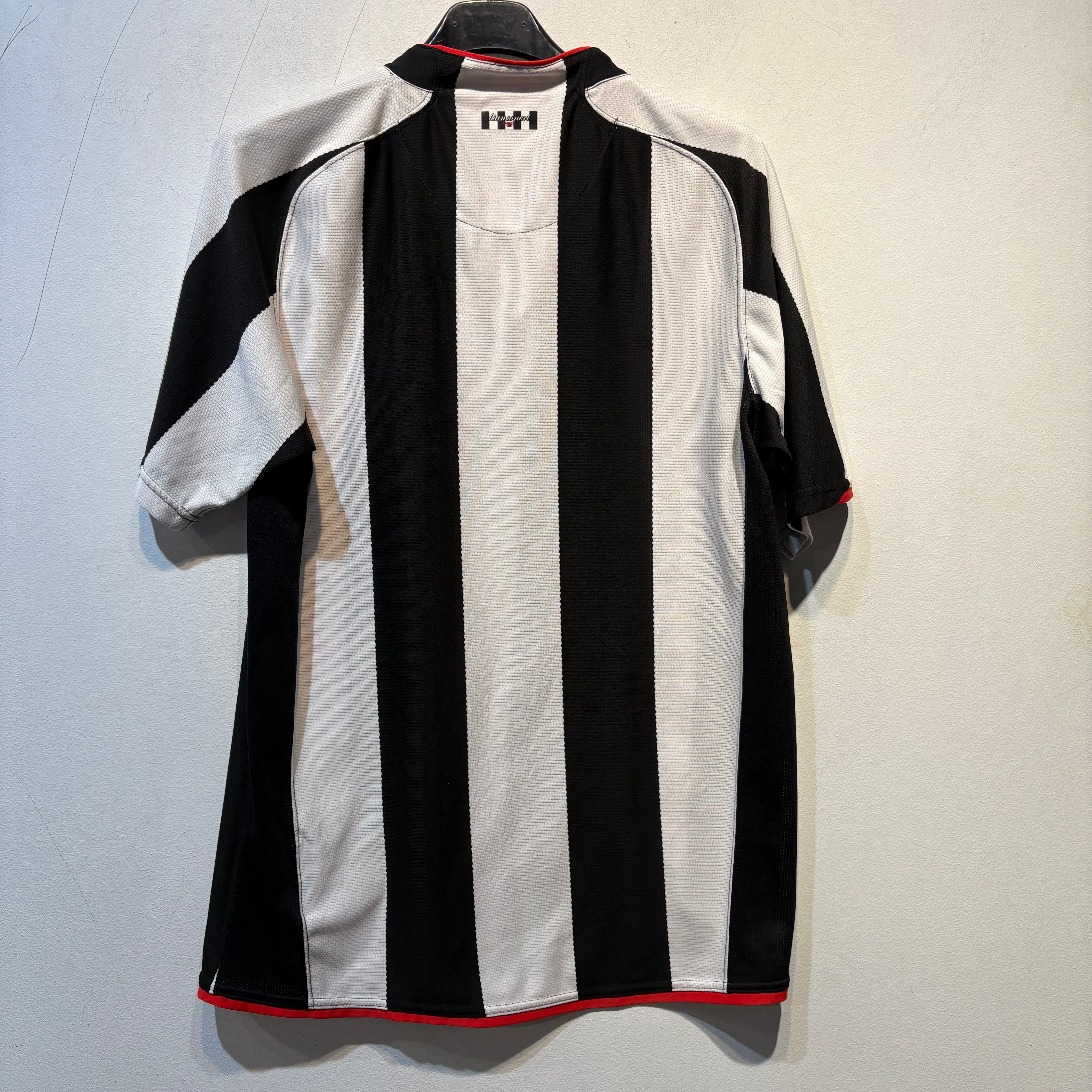 Juventus Home Shirt – 2010/2011 – Adult Small