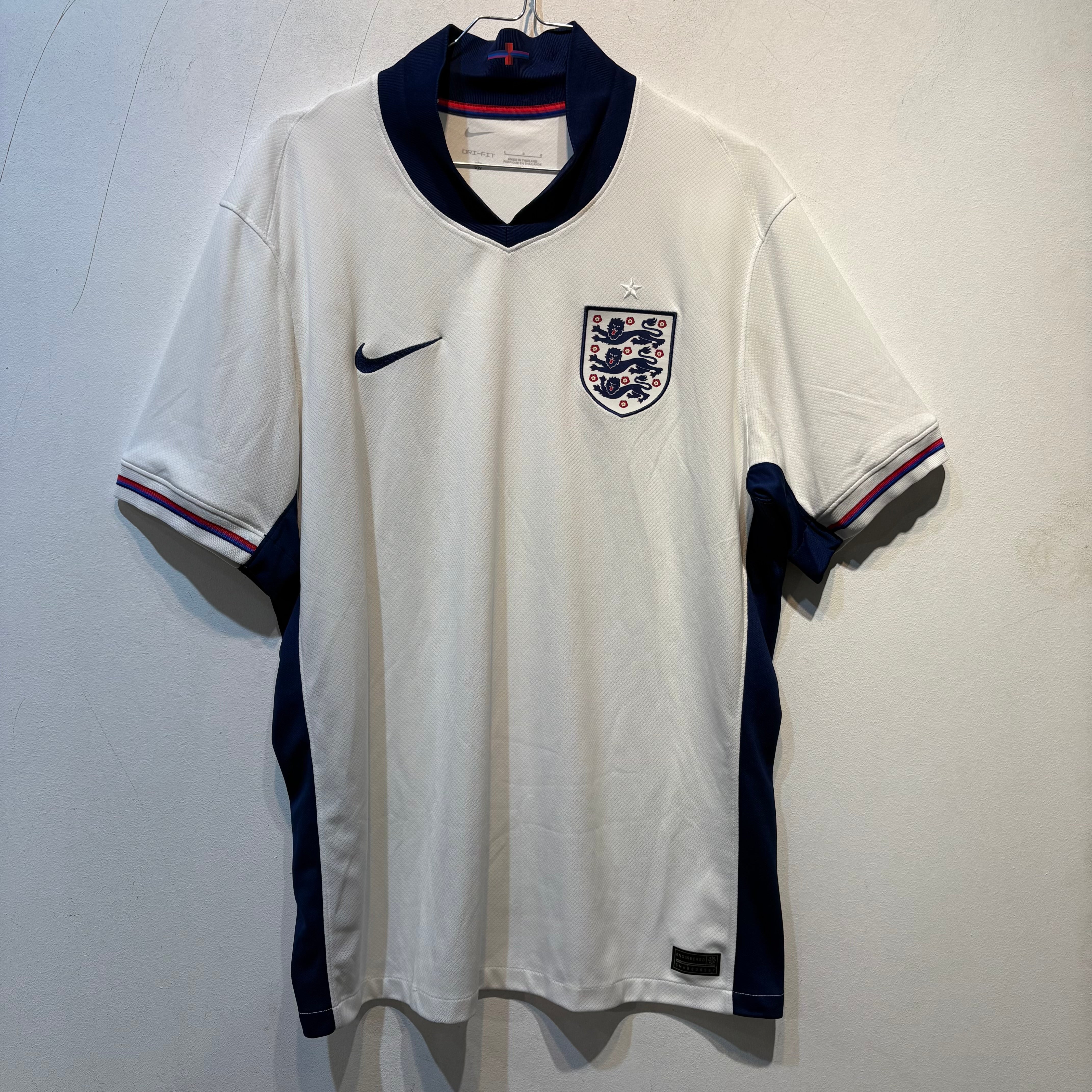 England Home Shirt 2018 – Size L