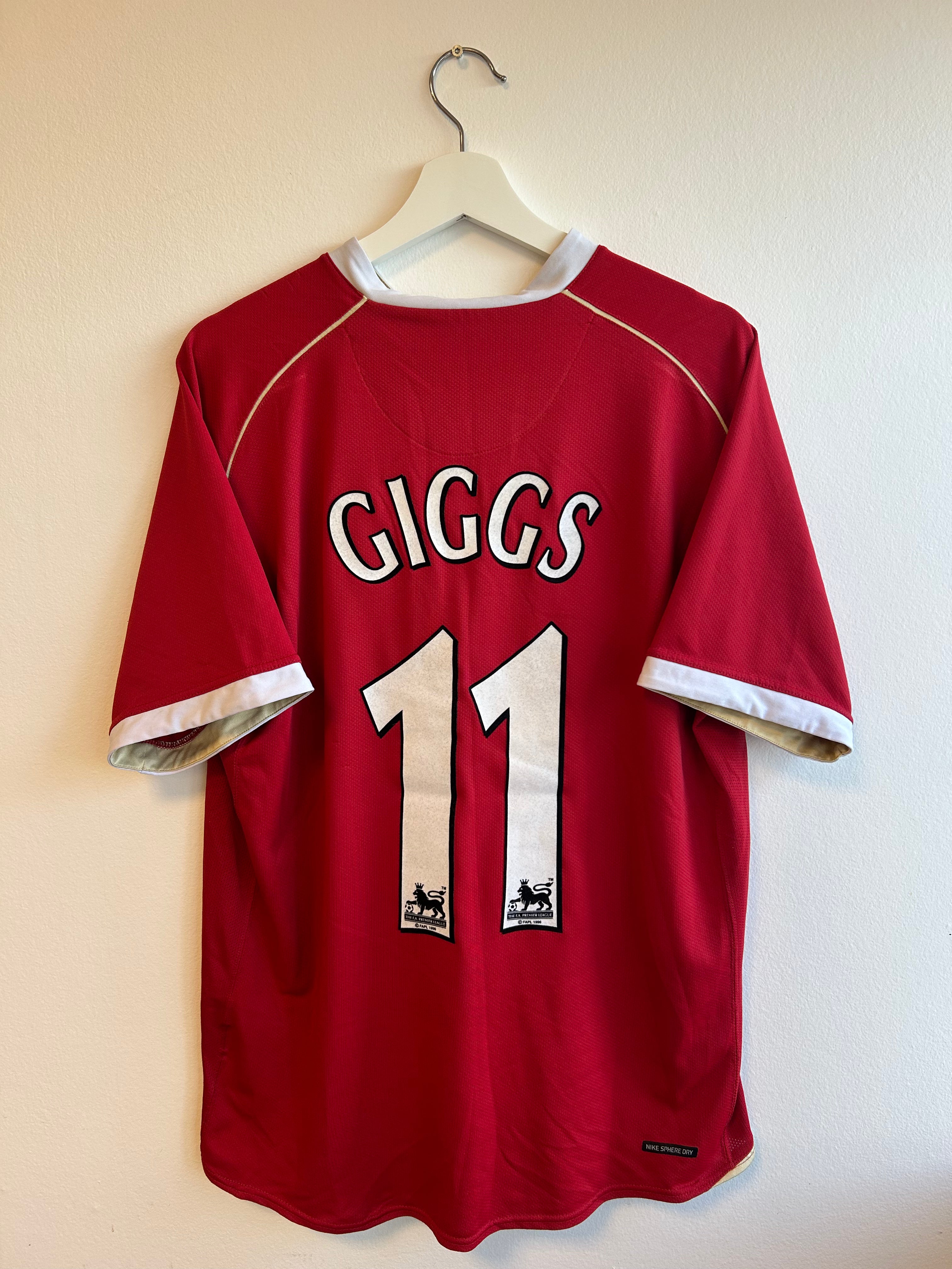 Manchester United “Giggs” Home - 2006/2007 - Large
