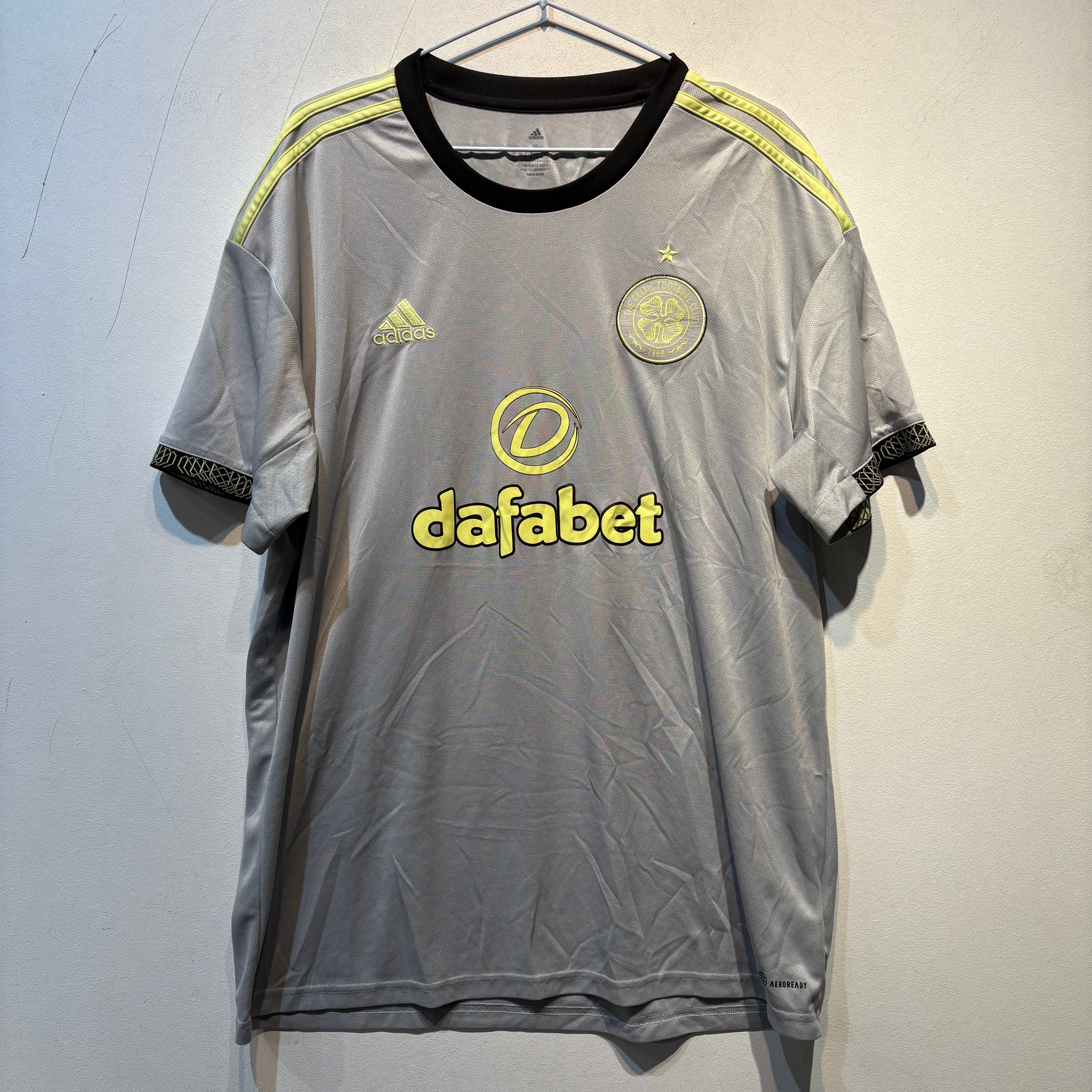 Adidas Celtic FC 2022/23 Third Jersey - Grey/Acid Green - Size XL