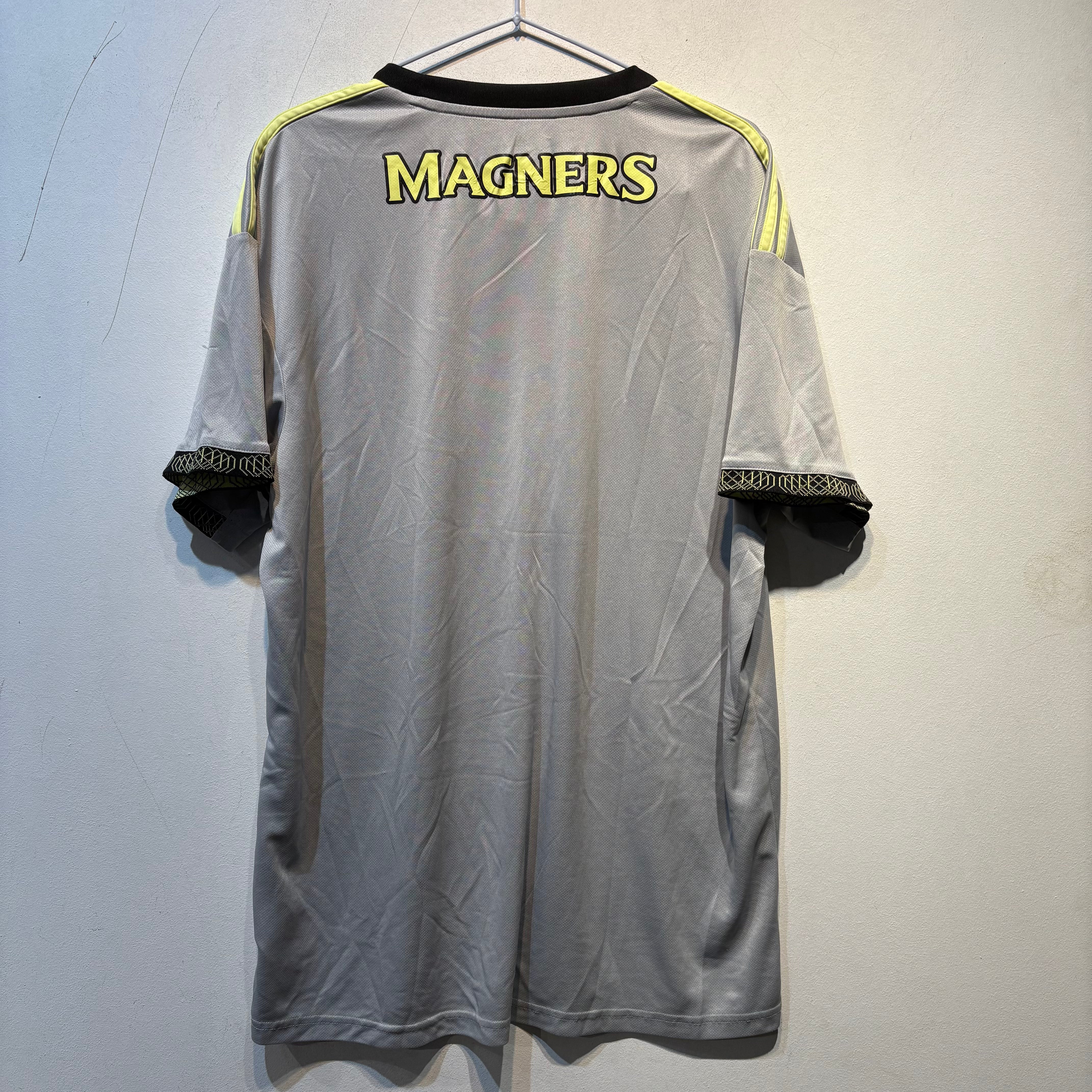 Adidas Celtic FC 2022/23 Third Jersey - Grey/Acid Green - Size XL