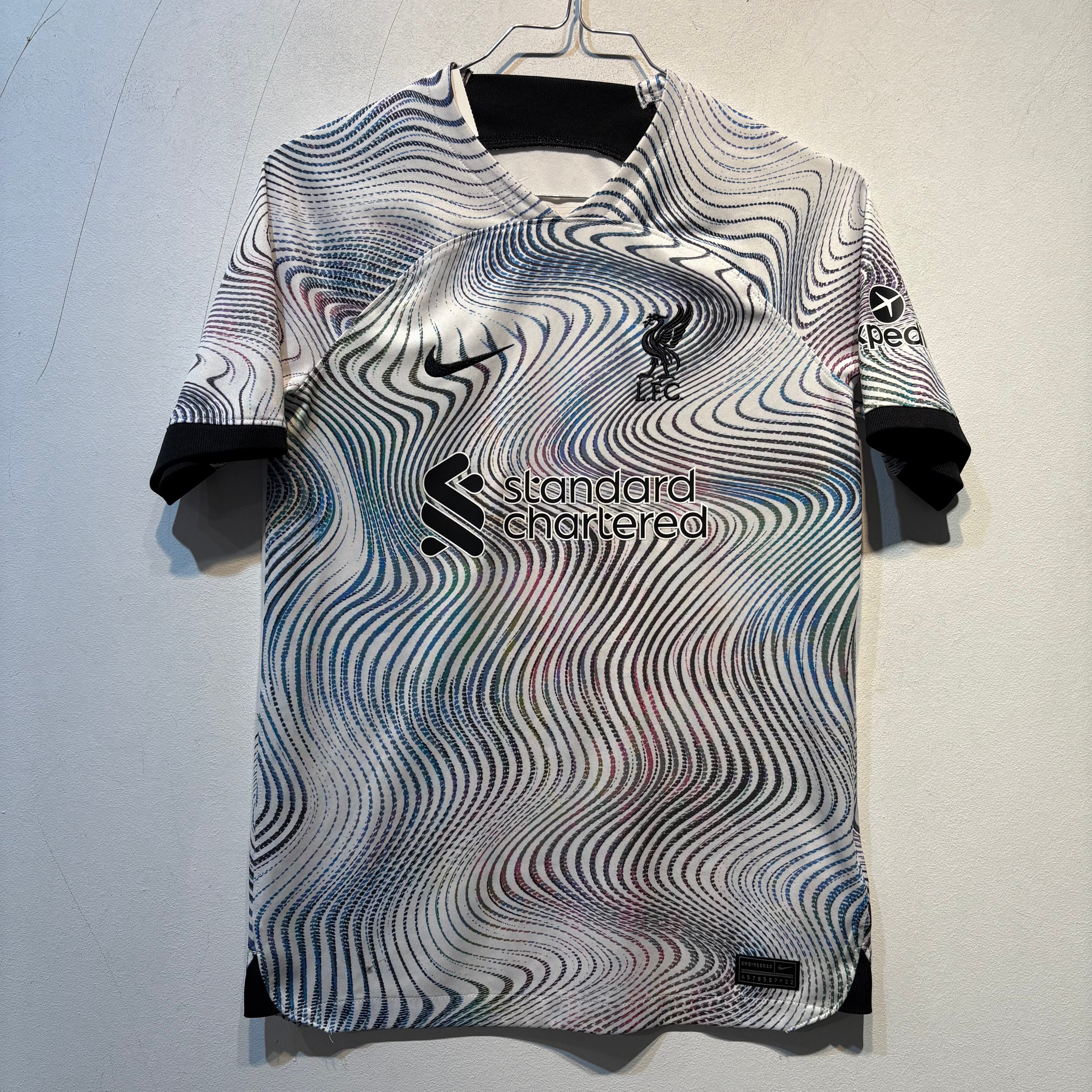 Liverpool FC Away – 2022/2023 – Large