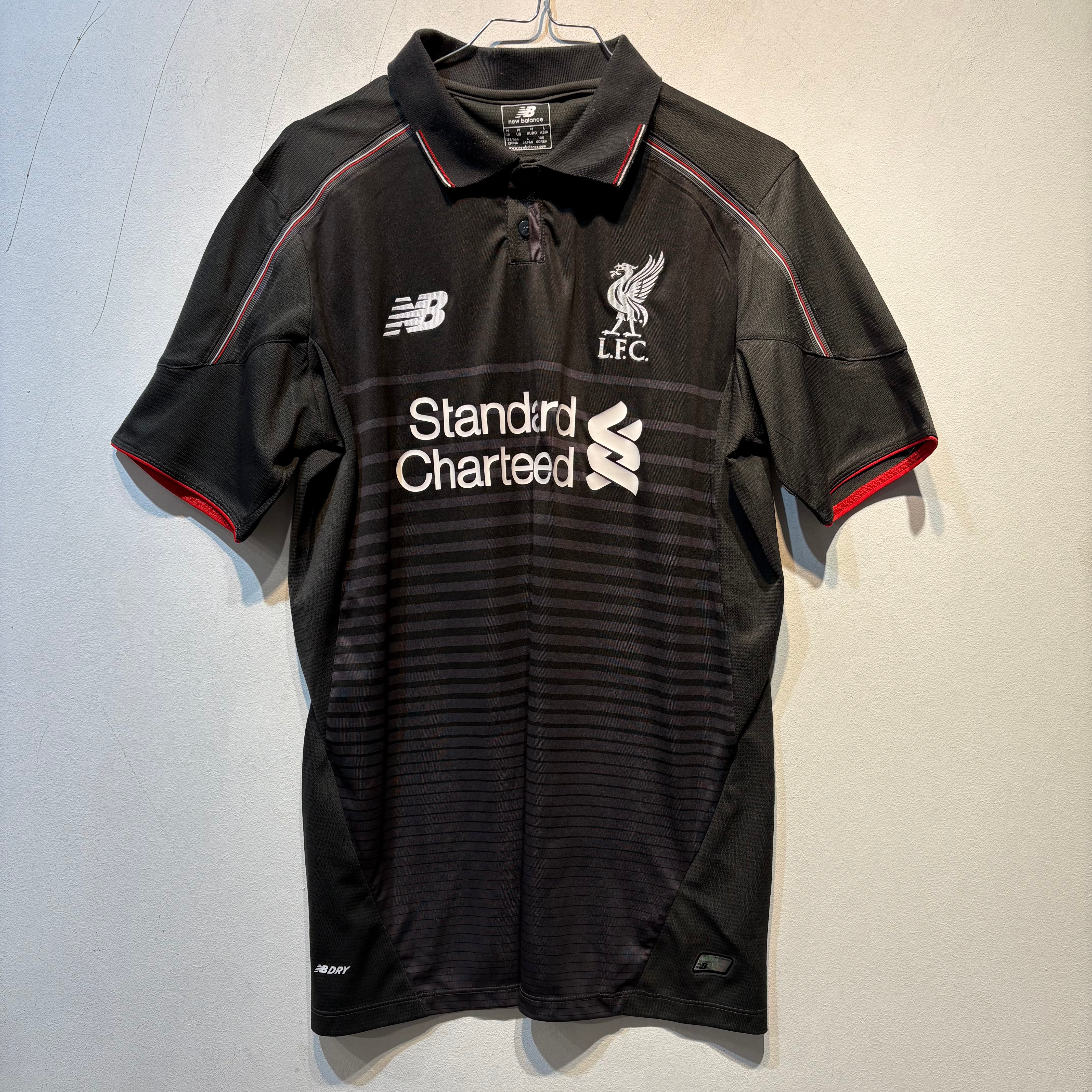 Liverpool FC Away - 2016/2017 - Medium