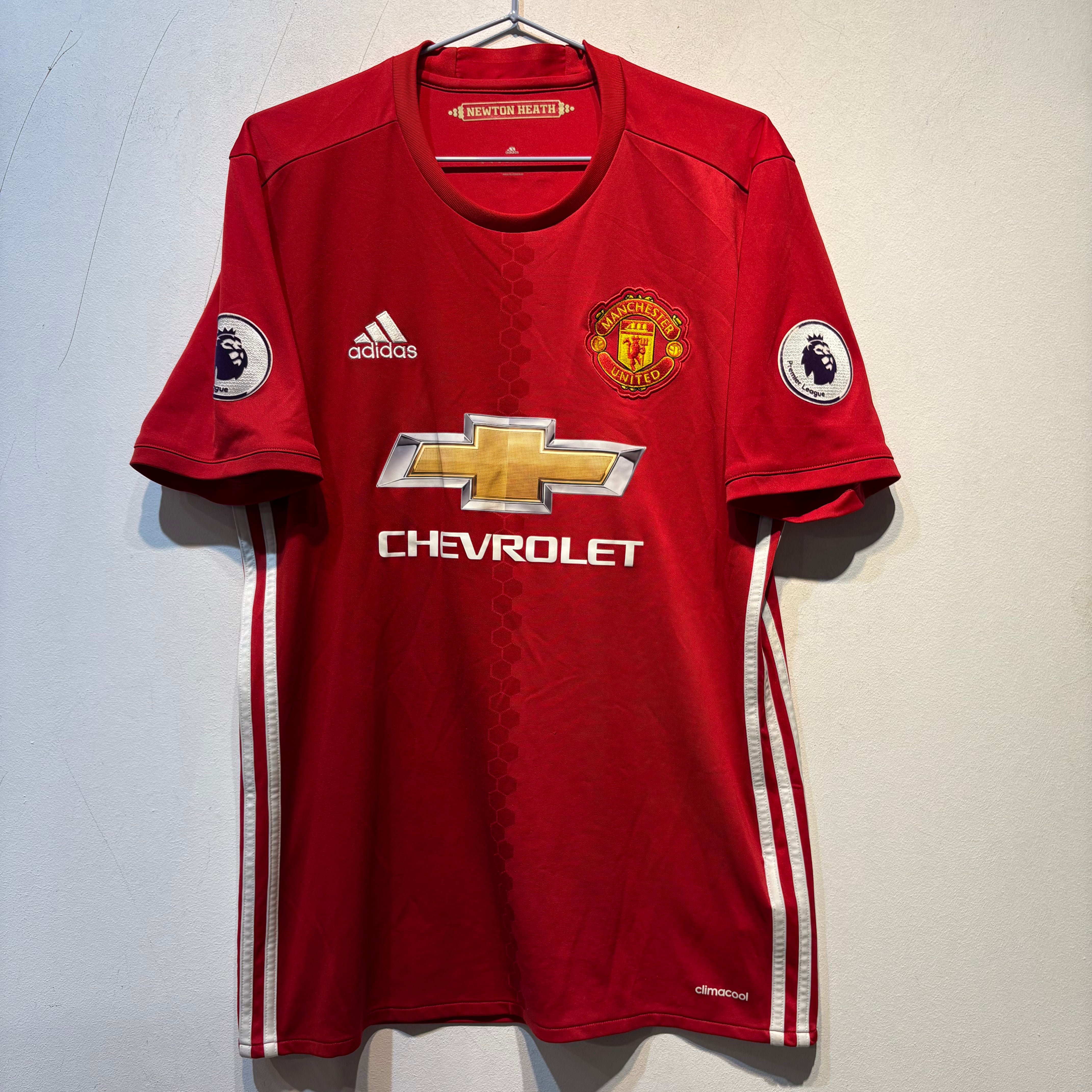Manchester United “Zlatan Ibrahimović” Home – 2016/2017 – Medium