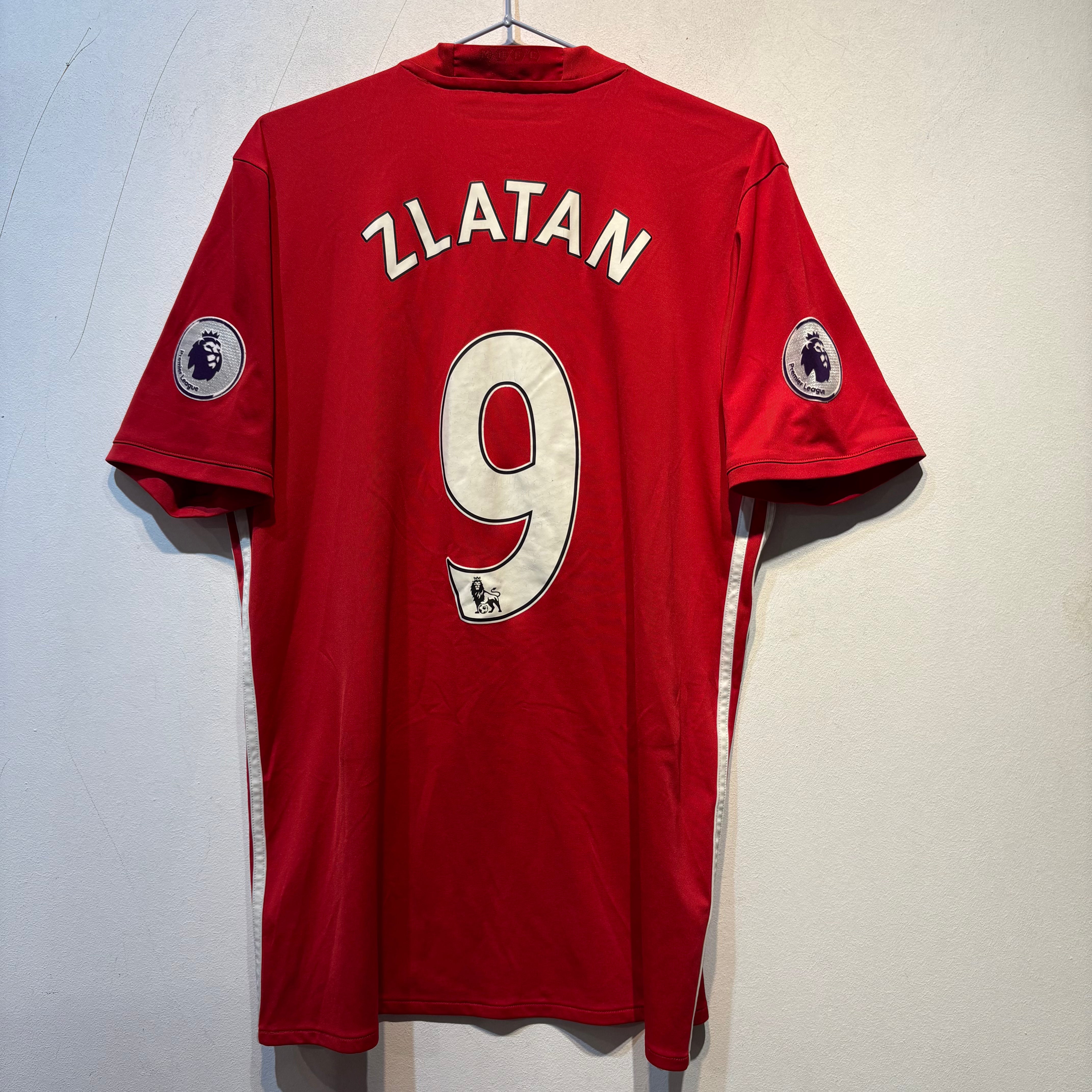 Manchester United “Zlatan Ibrahimović” Home – 2016/2017 – Medium