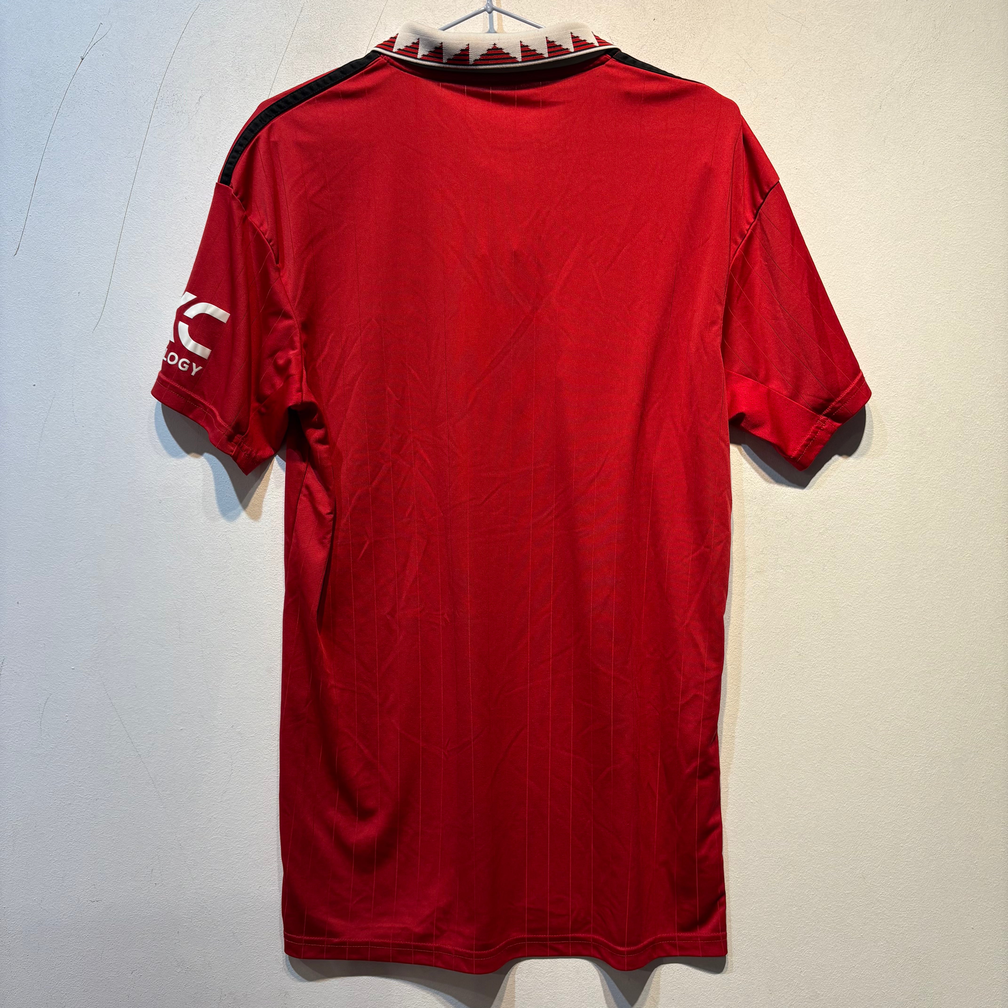 Manchester United Home – 2022/2023 – Medium