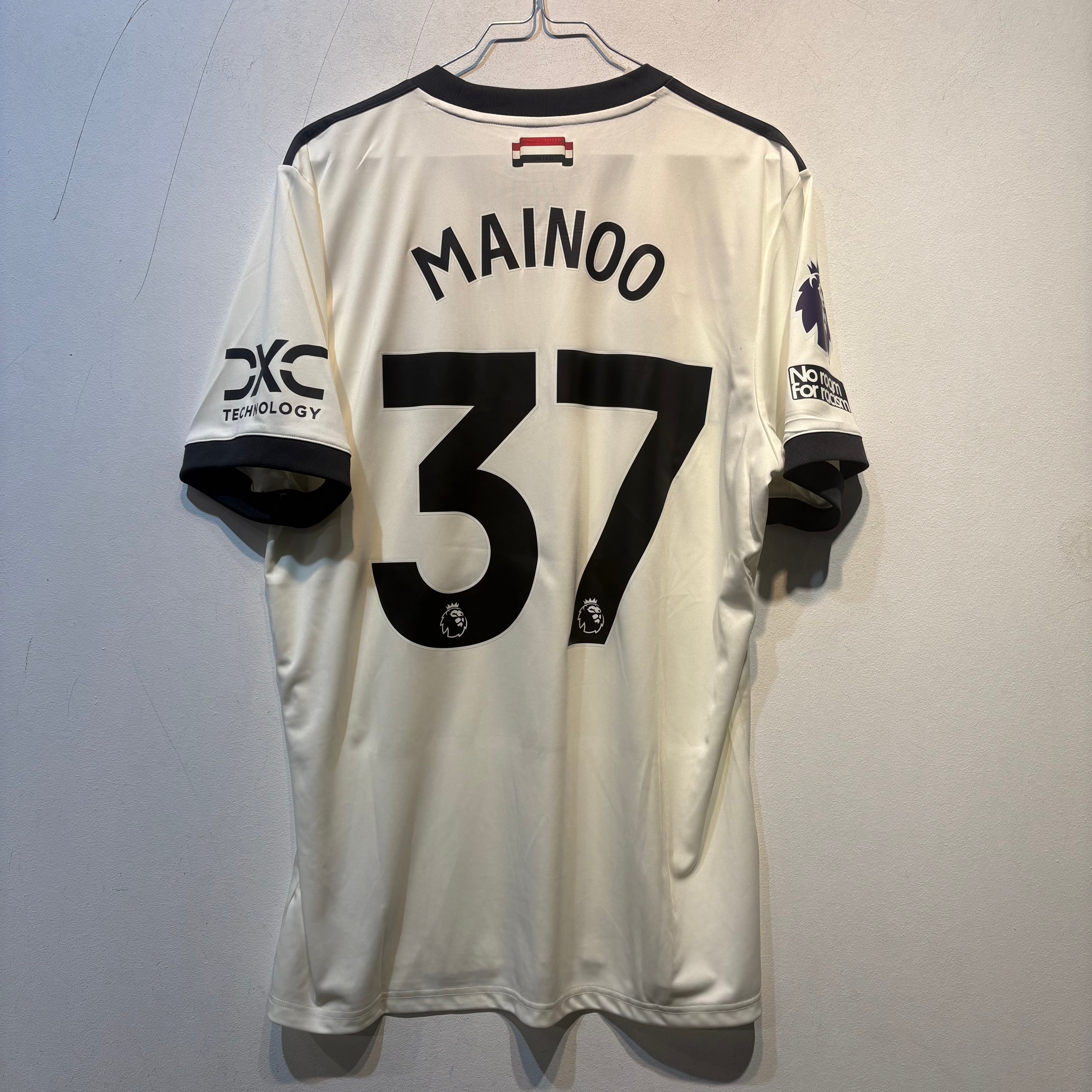 Manchester United “Mainoo 37” Away – 2023/2024 – Large