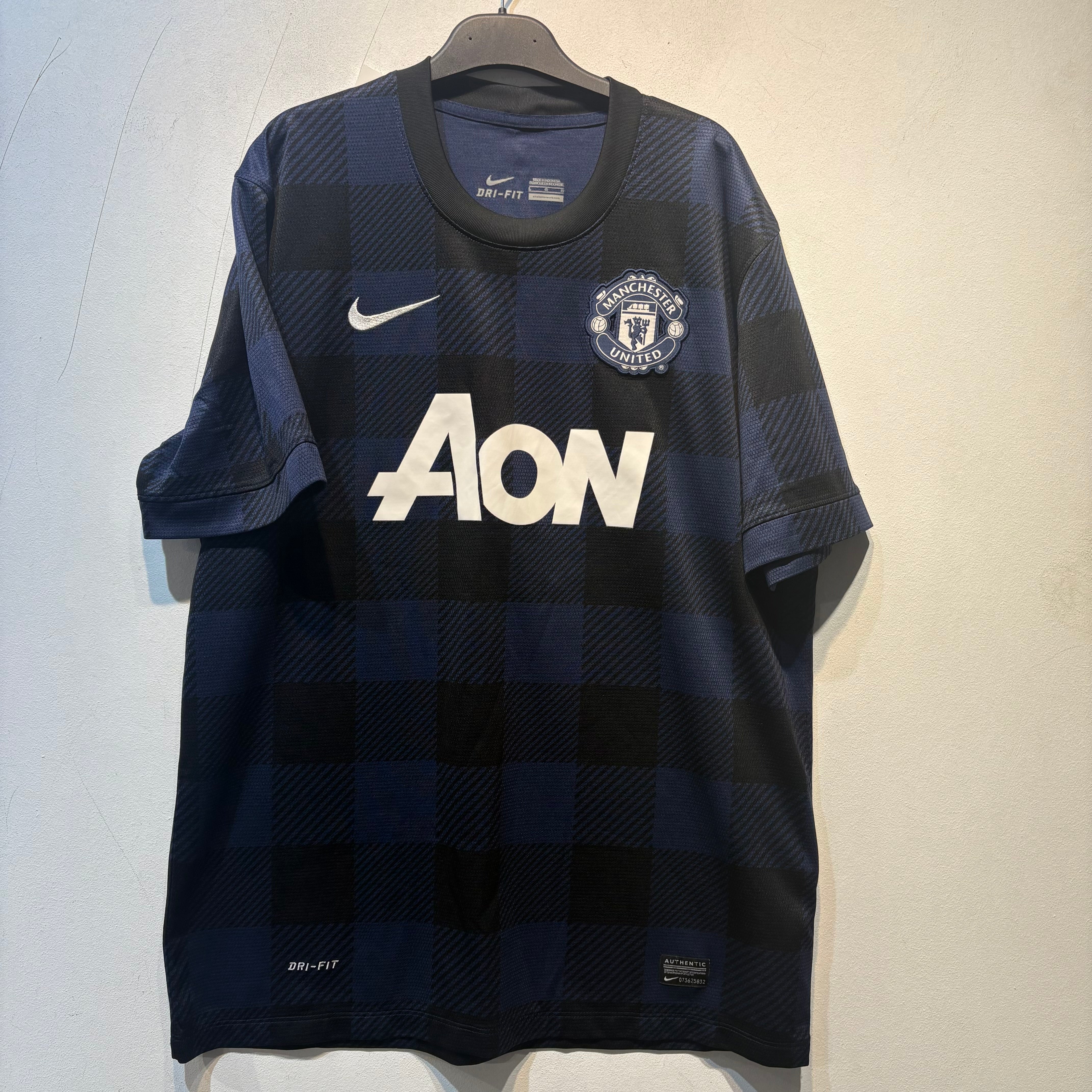 Manchester United Away Shirt – 2013/2014 – Large
