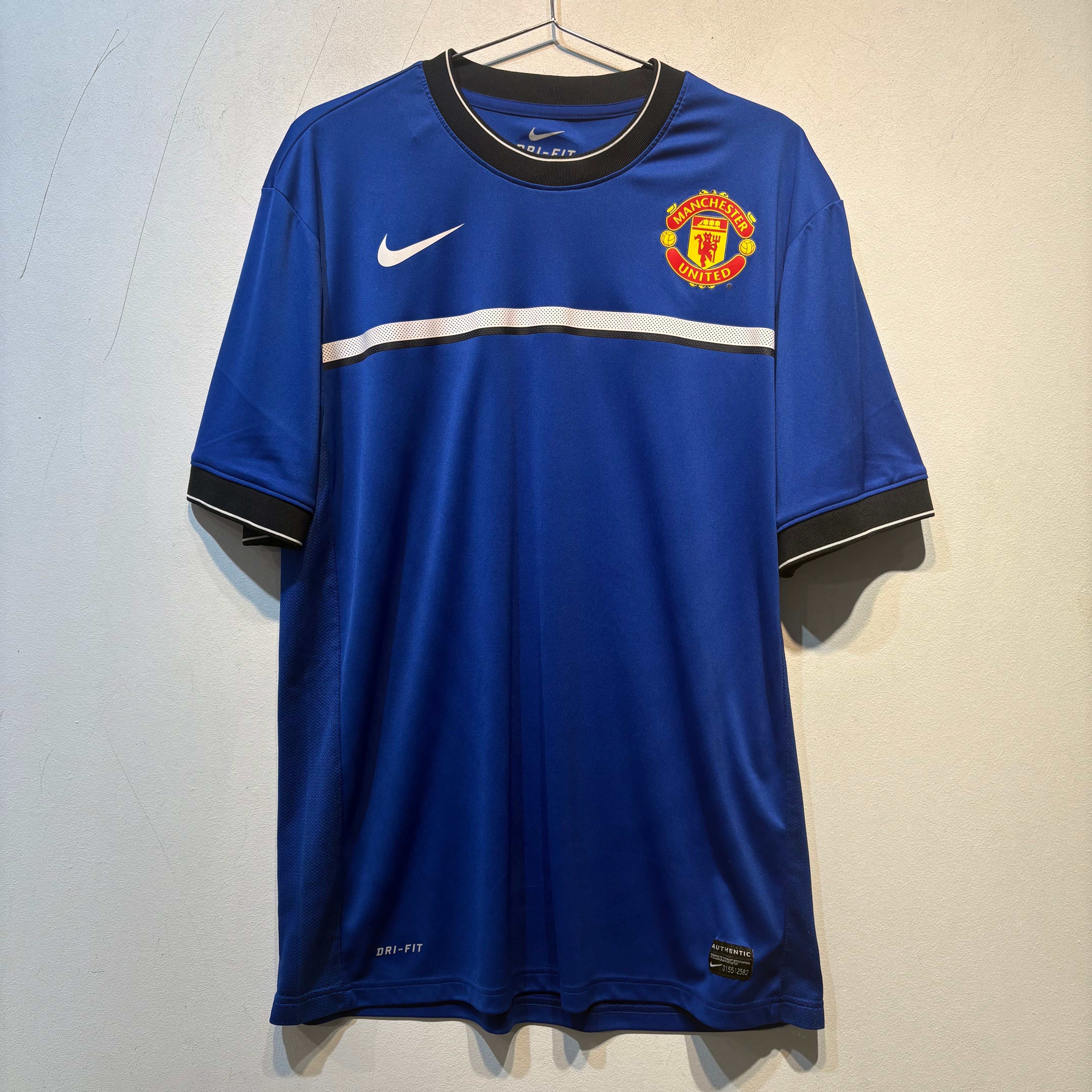 Manchester United Away Shirt – 2010/2011 – Large