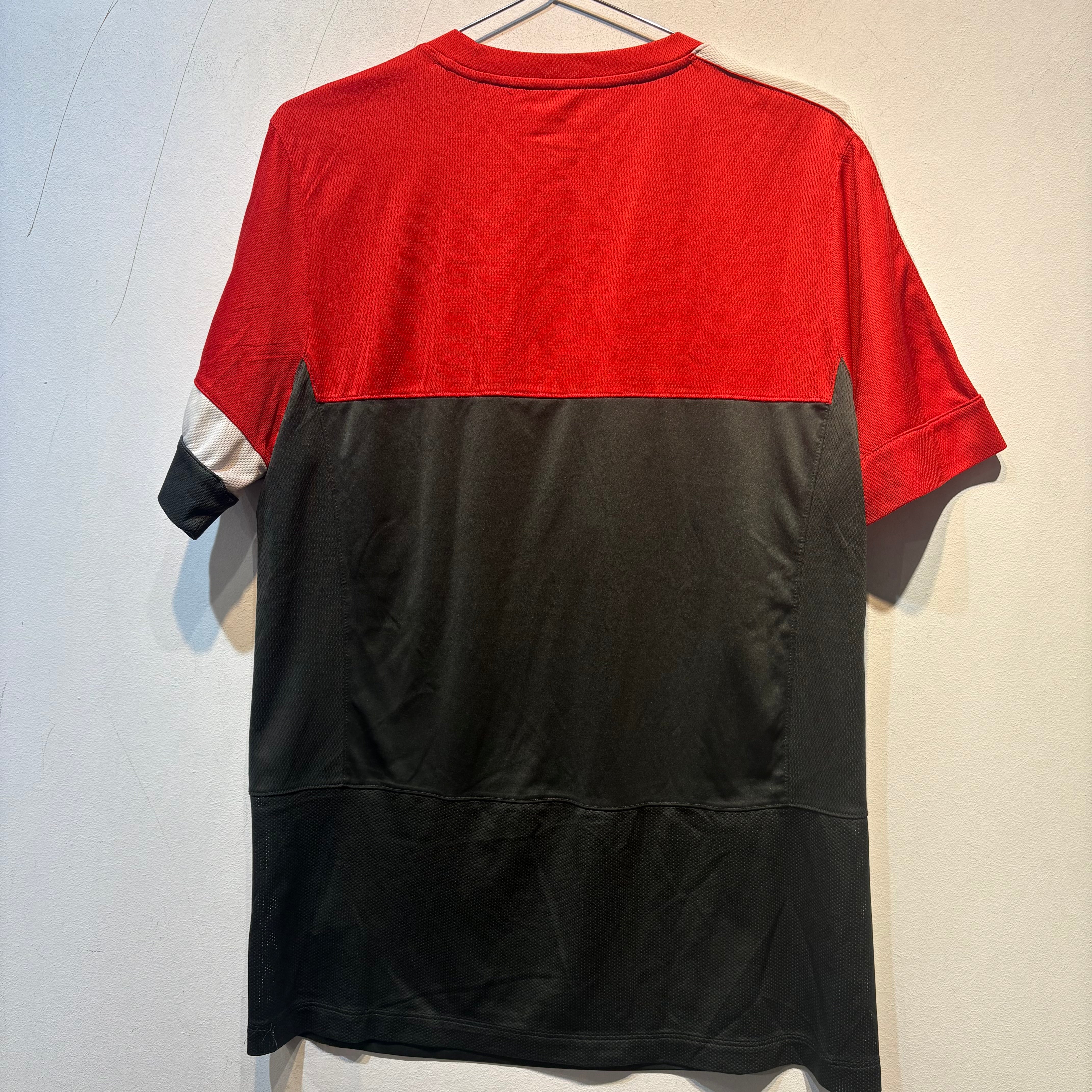 Manchester United Nike Training Shirt – Dri-FIT – Large