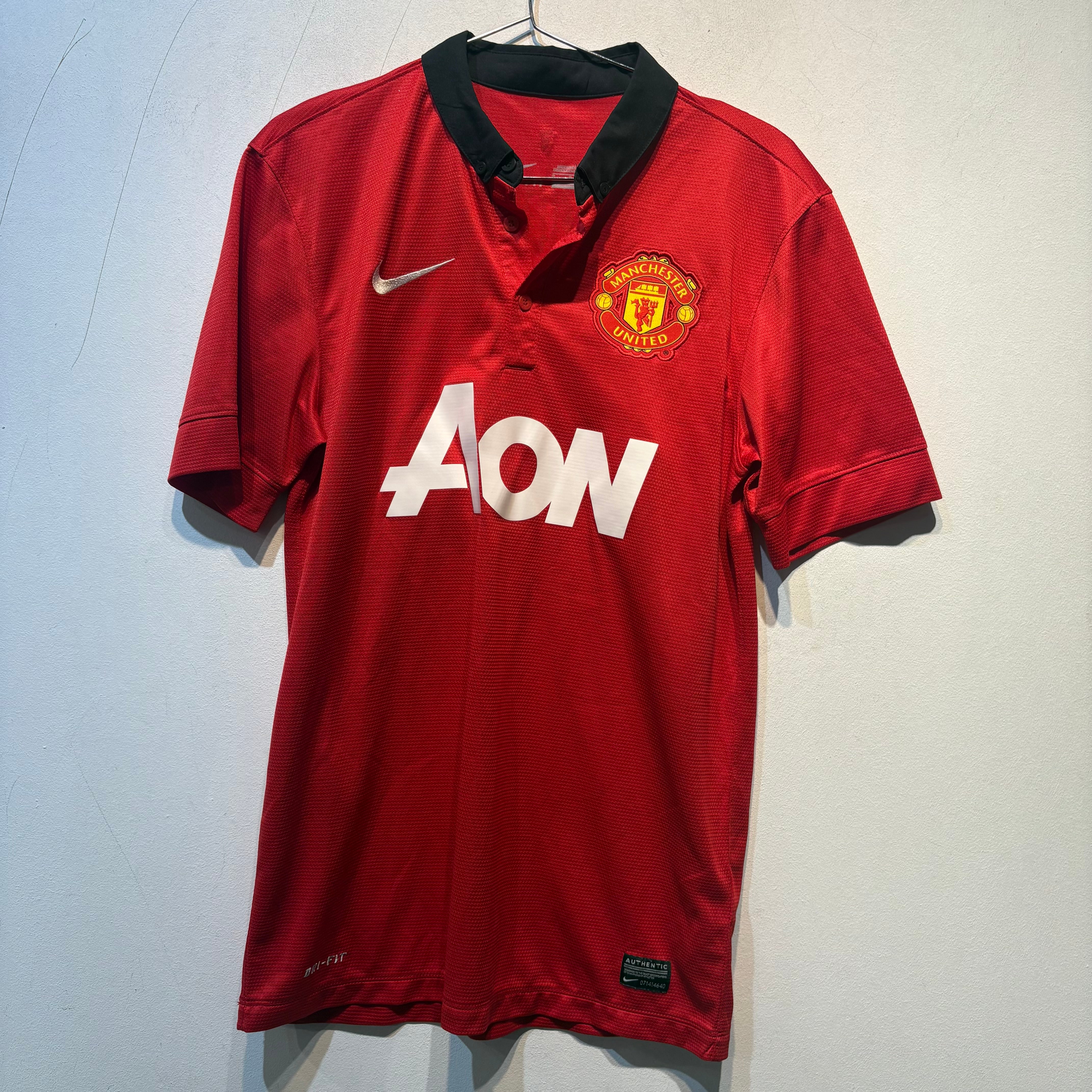 Manchester United “Giggs 11” Home – 2011/2012 – Nike AUTHENTIC – Small