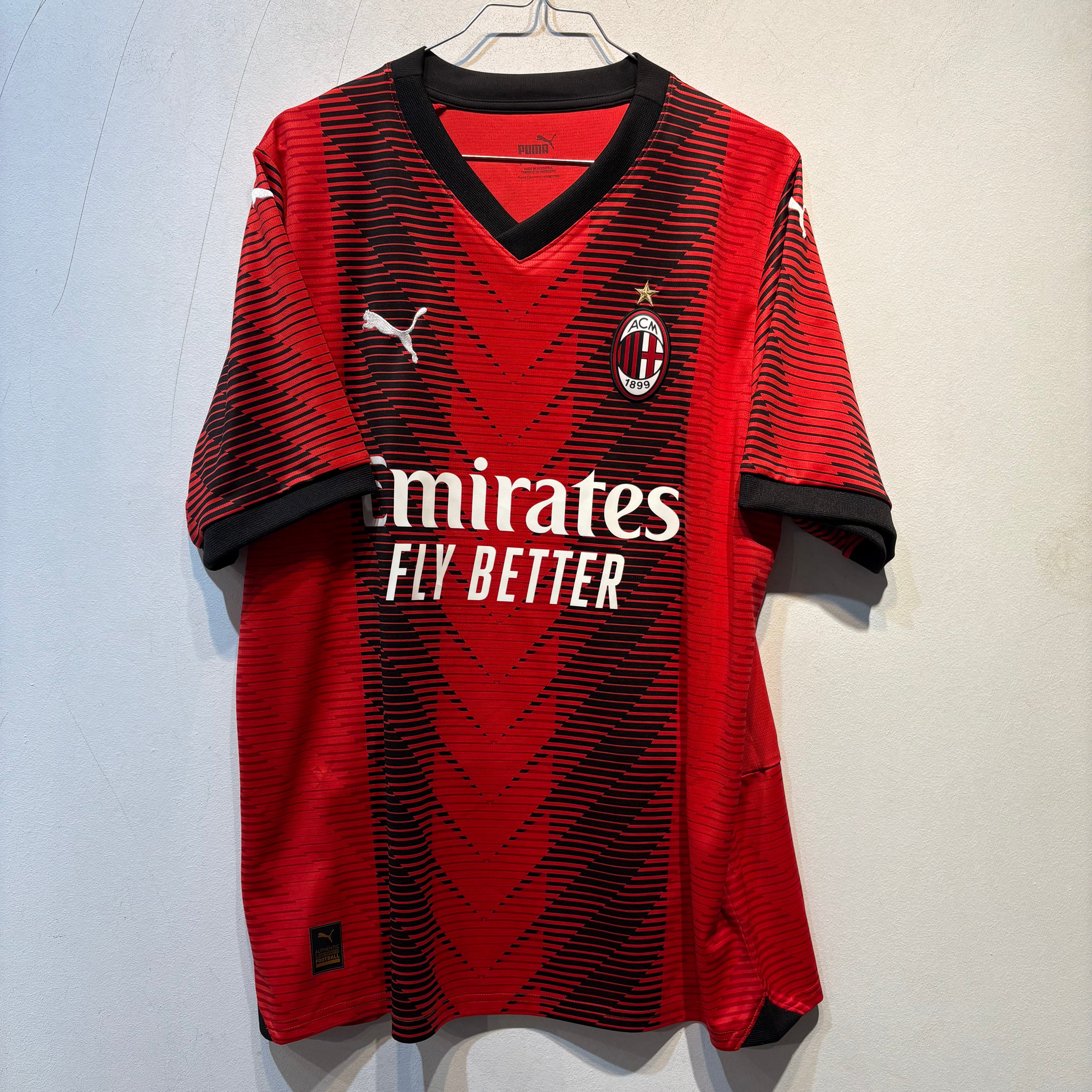 AC Milan Home “Pulisic 11” – 2023/24 – Large – Europa League