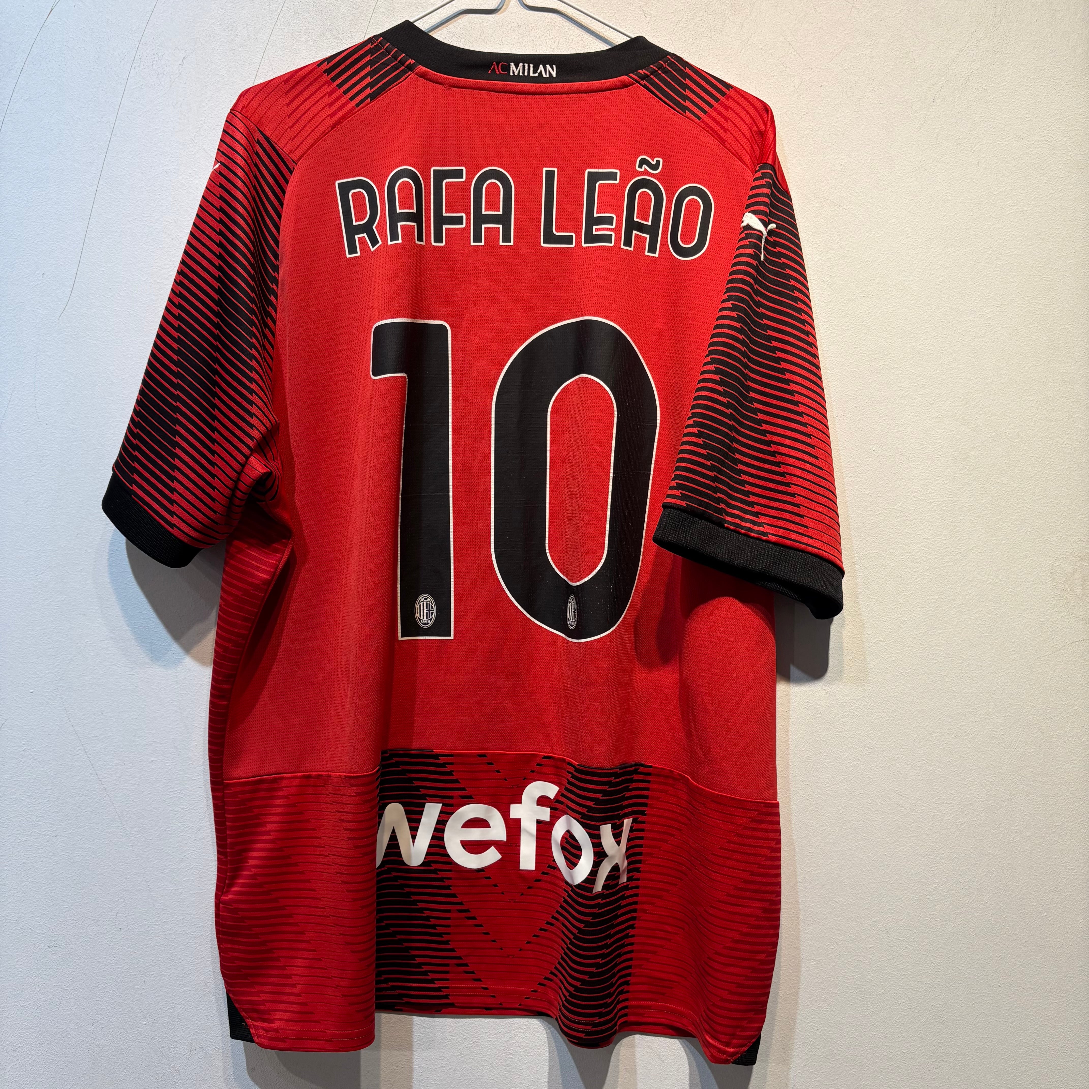 AC Milan Home “Rafael Leão 10” – 2022/2023 – Puma – Size XL