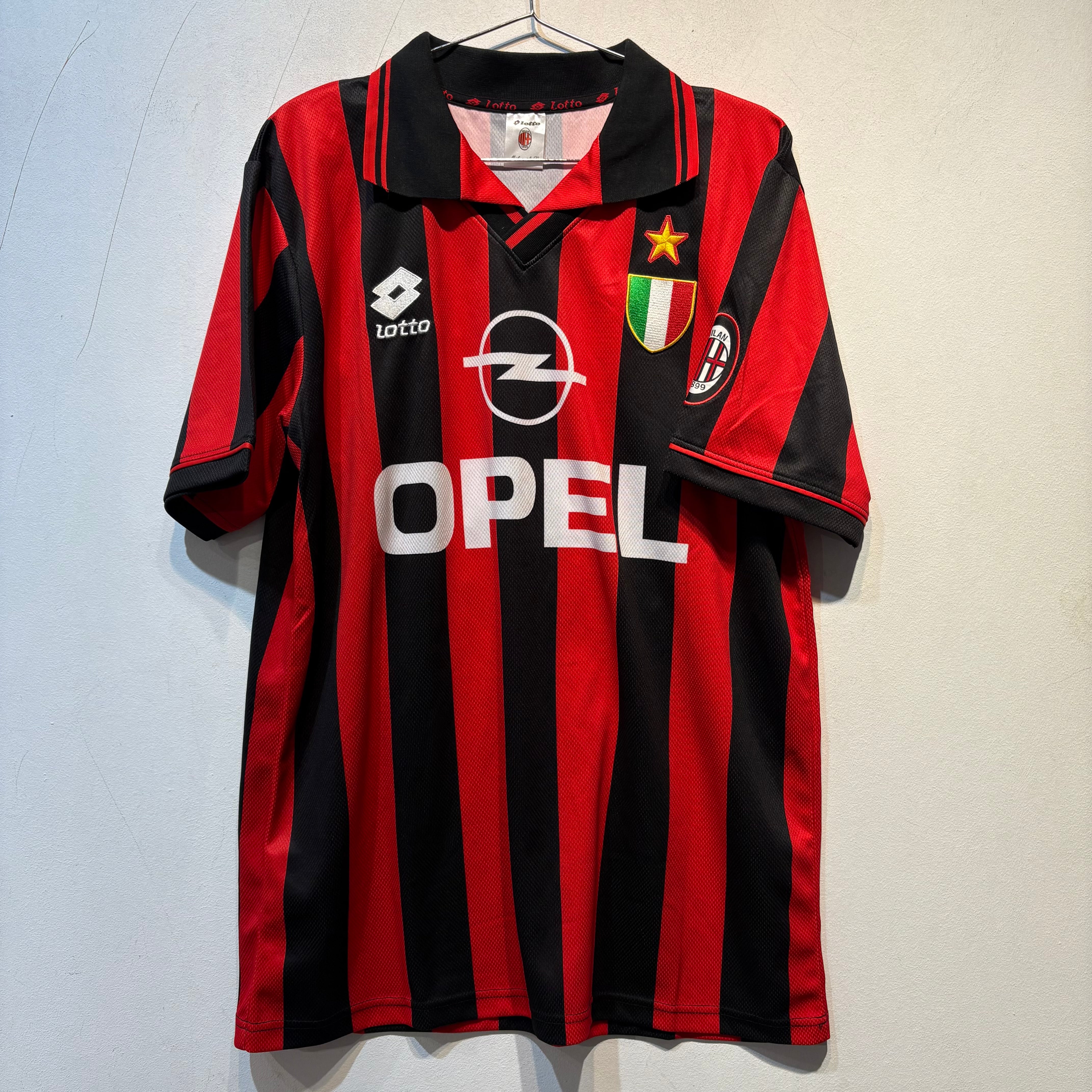 AC Milan Home Shirt 1995/1996 – Lotto – Simone #23 – Size XL
