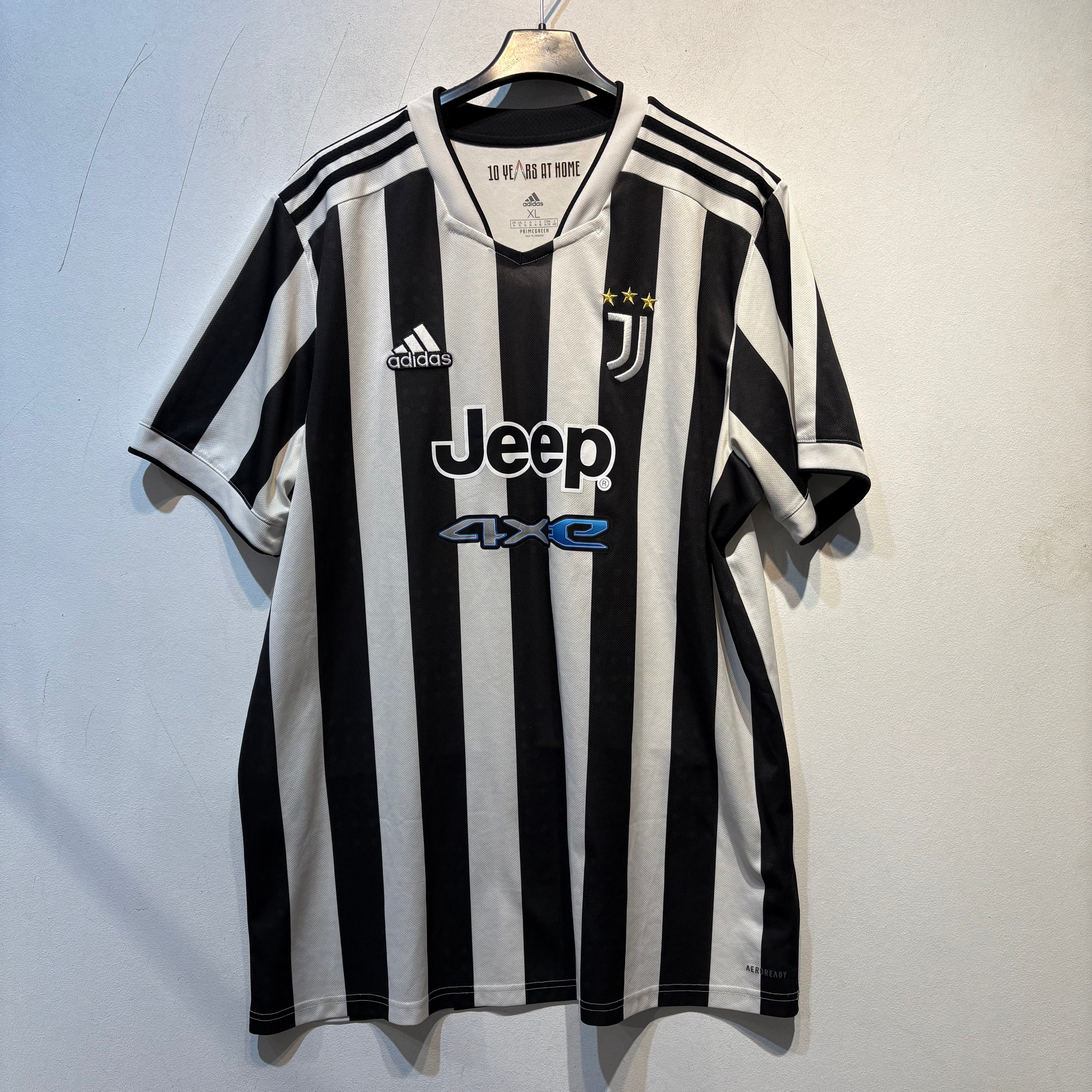 Juventus “10 Years at Home” Home – 2021/2022 – XL