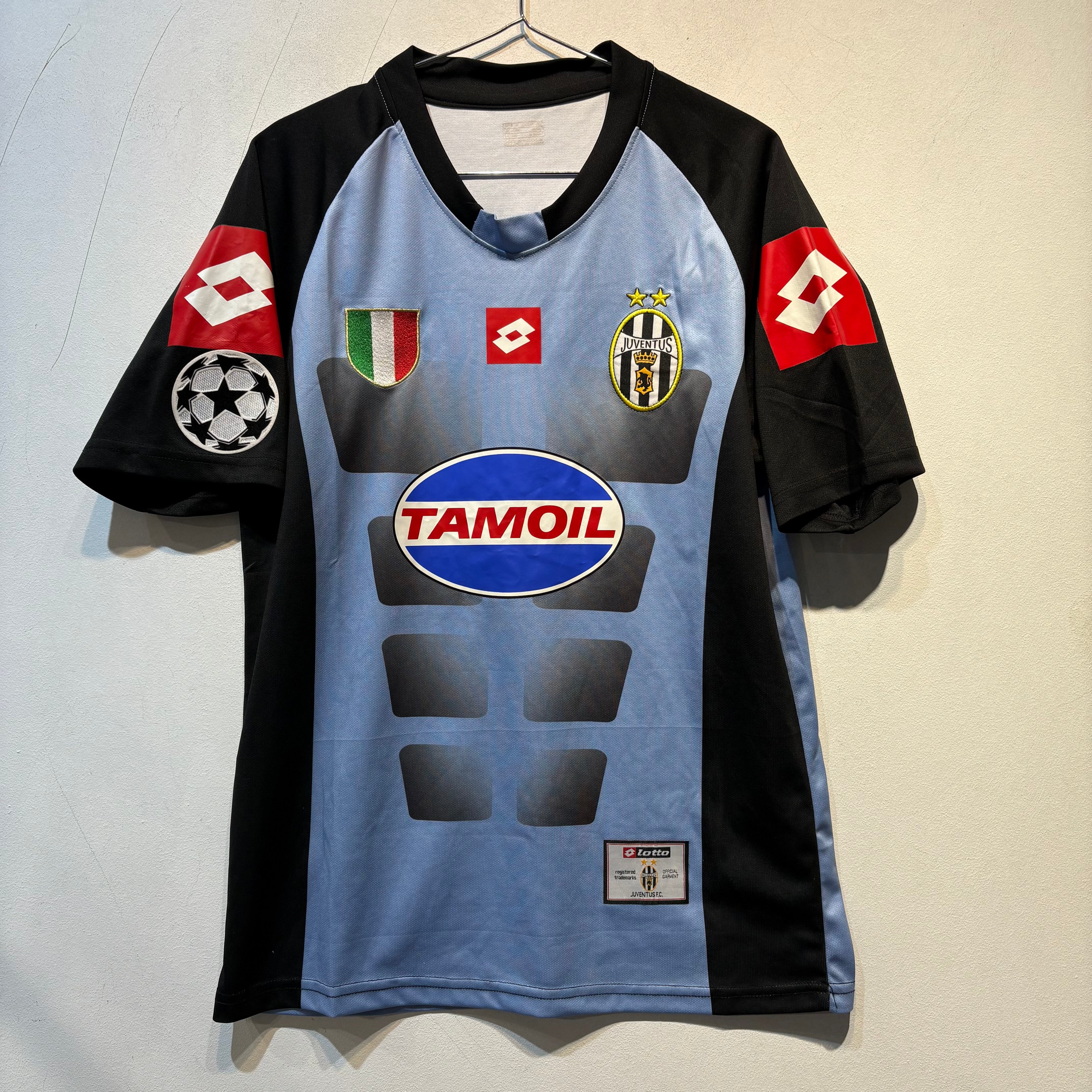 Juventus “Buffon” Goalkeeper Shirt – 2002/2003 Champions League – Medium