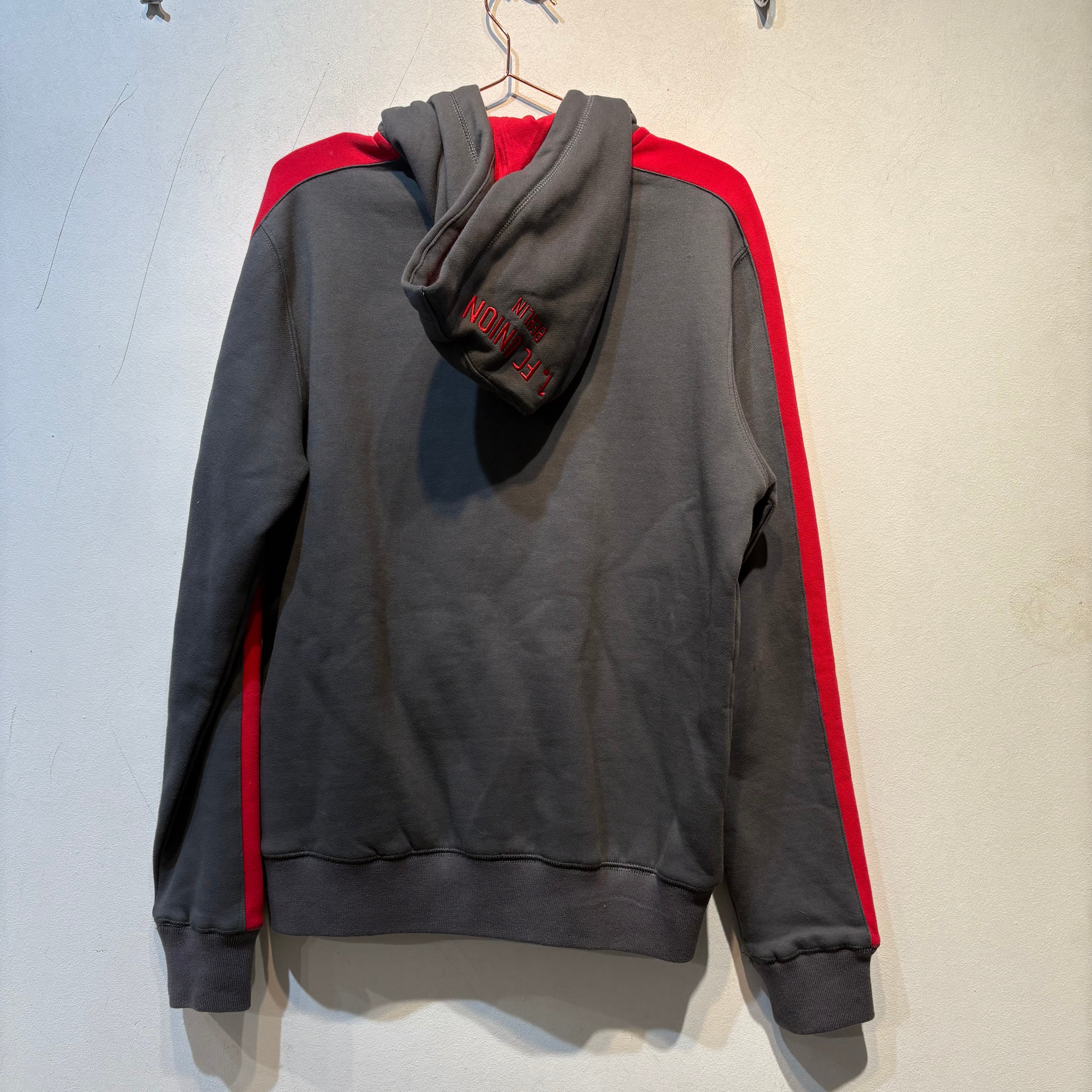 1. FC Union Berlin Macron Zip Hoodie – Grey/Red – Medium