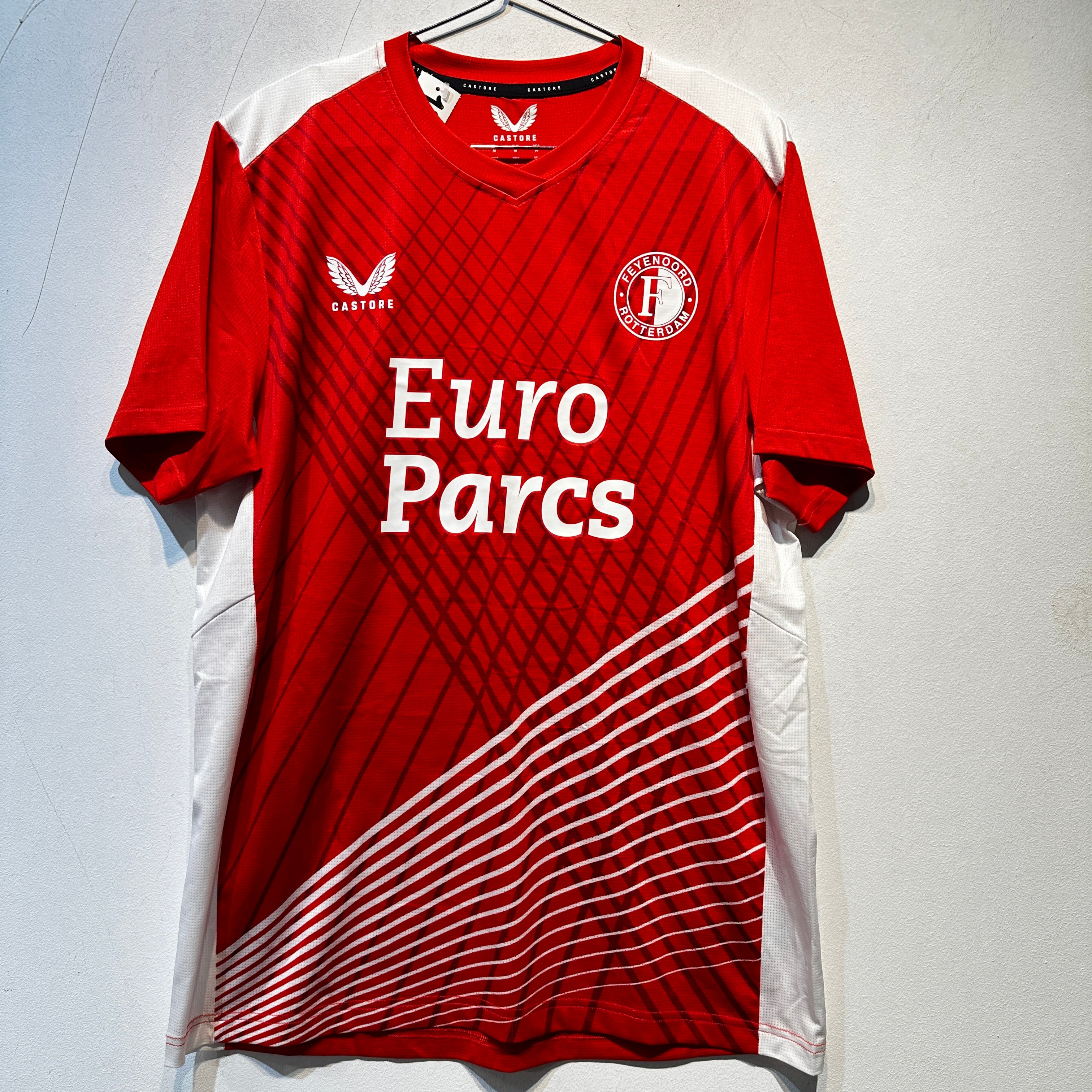 Feyenoord 2022/23 Home Shirt – Castore – Red – Euro Parcs – Men’s M
