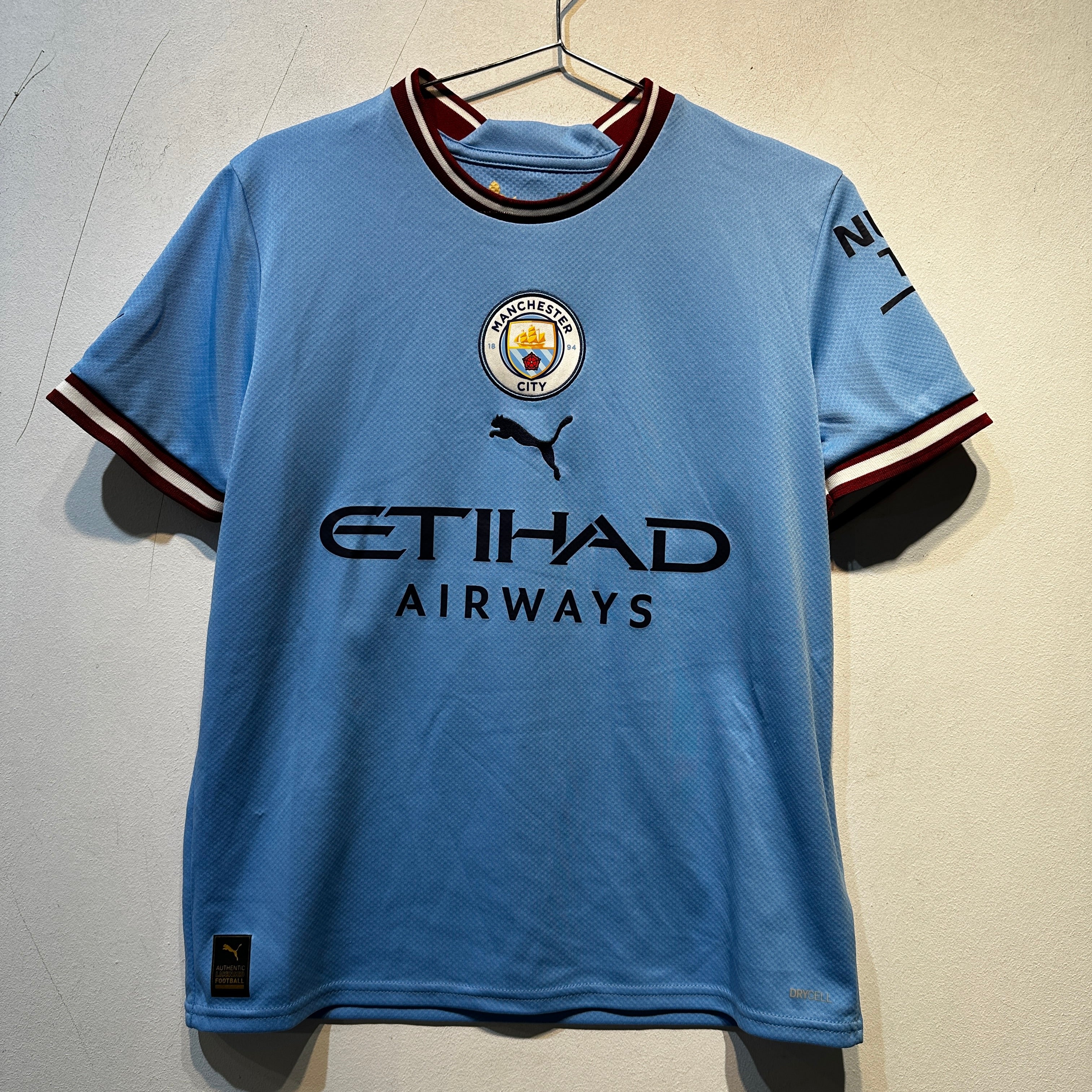 Manchester City “Haaland 9” Home – 2022/2023 – Junior L (13-14 Yr)