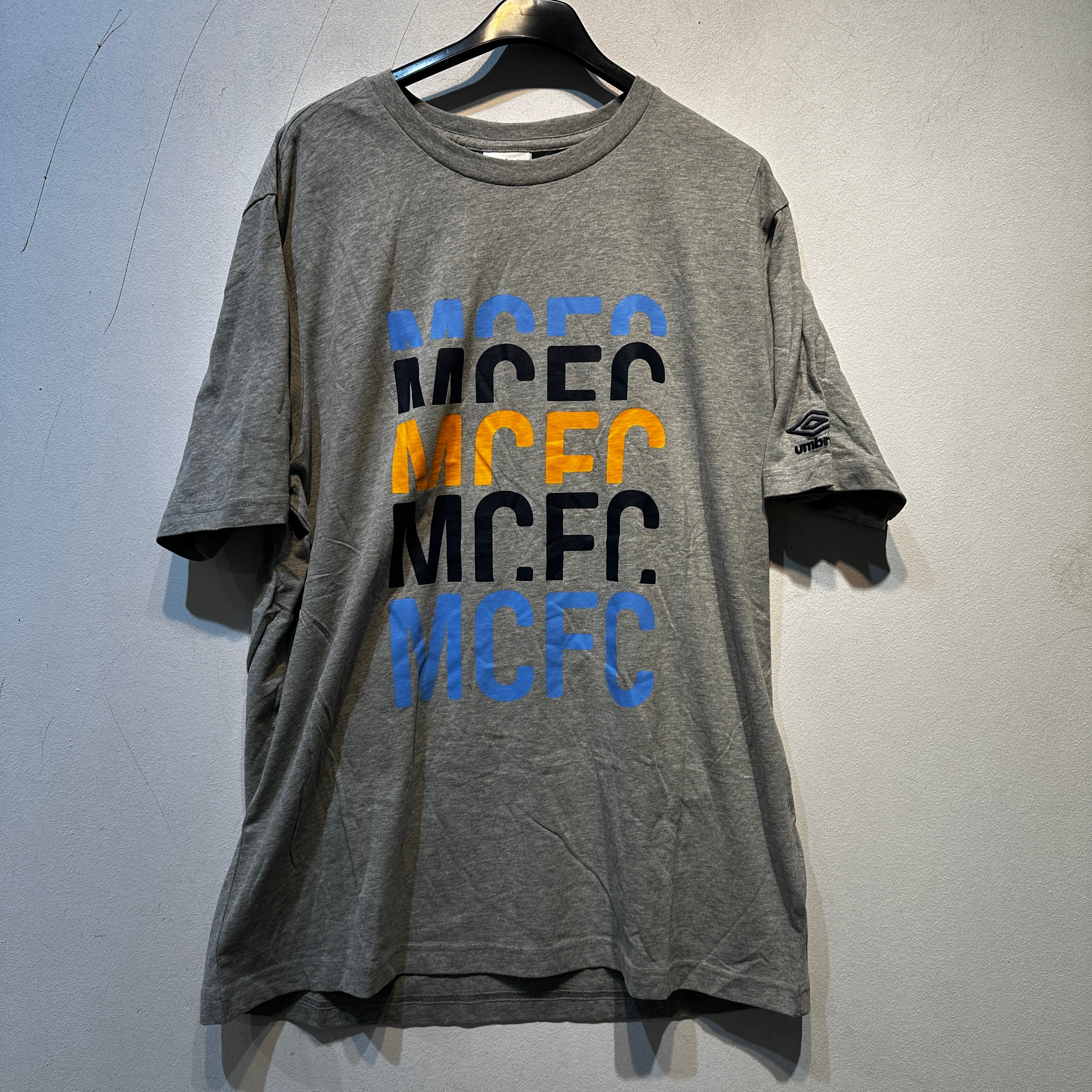 Manchester City Lifestyle Tee – Umbro – Grey – XL