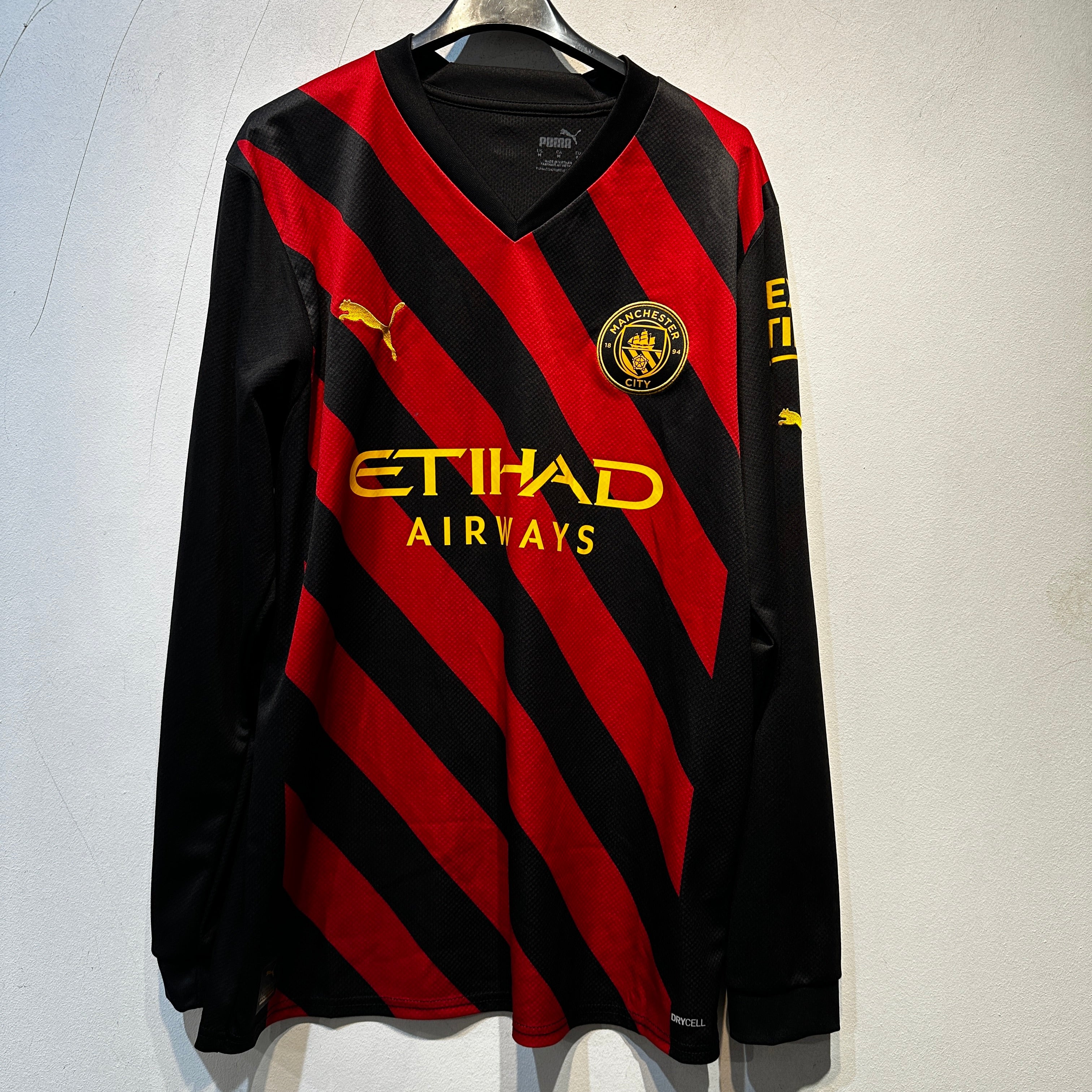 Manchester City “J. Álvarez” Away – 2022/2023 – Medium (Long Sleeve)
