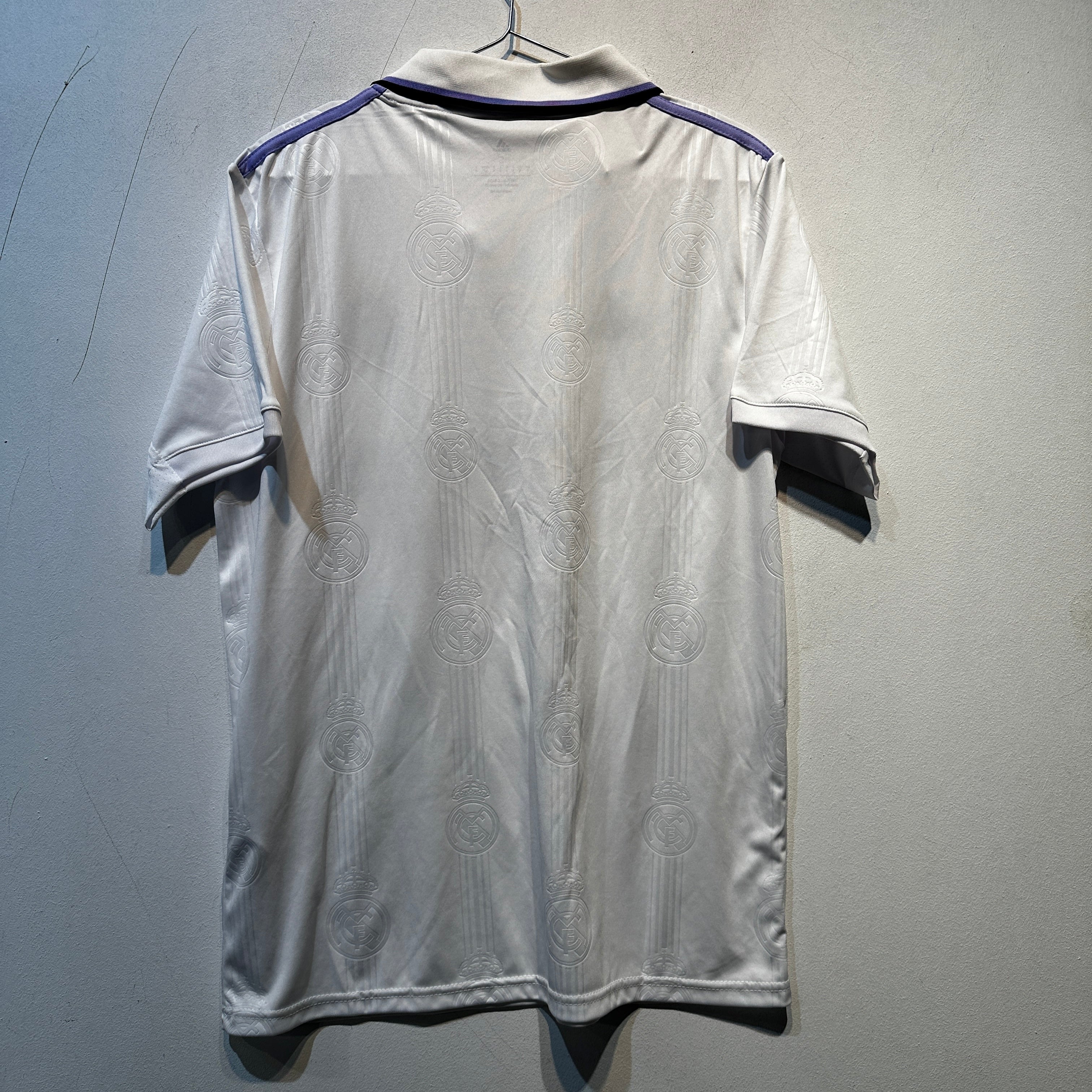 Real Madrid Home - 2022/2023 - Small