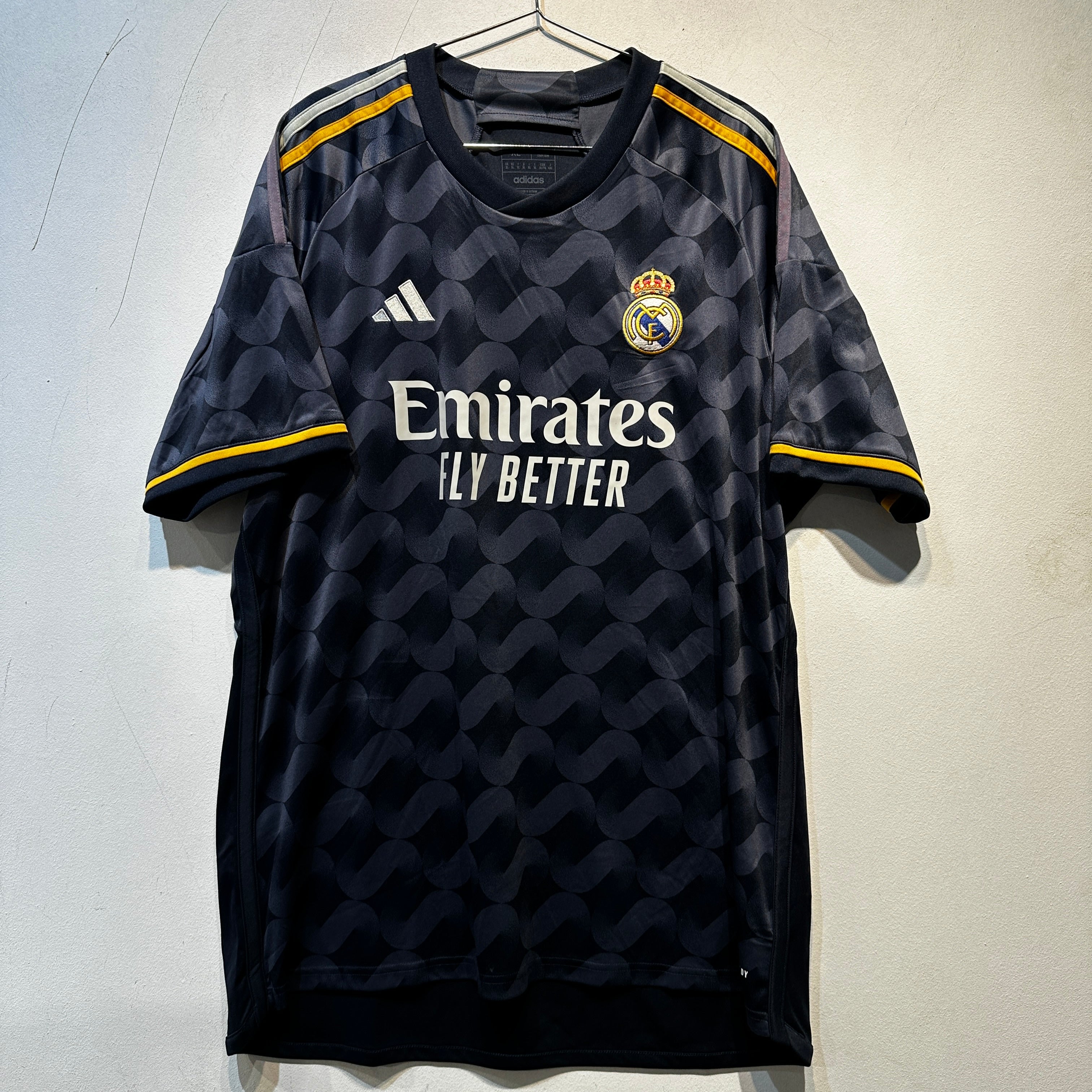 Real Madrid Away Shirt - 2023/2024 - XL