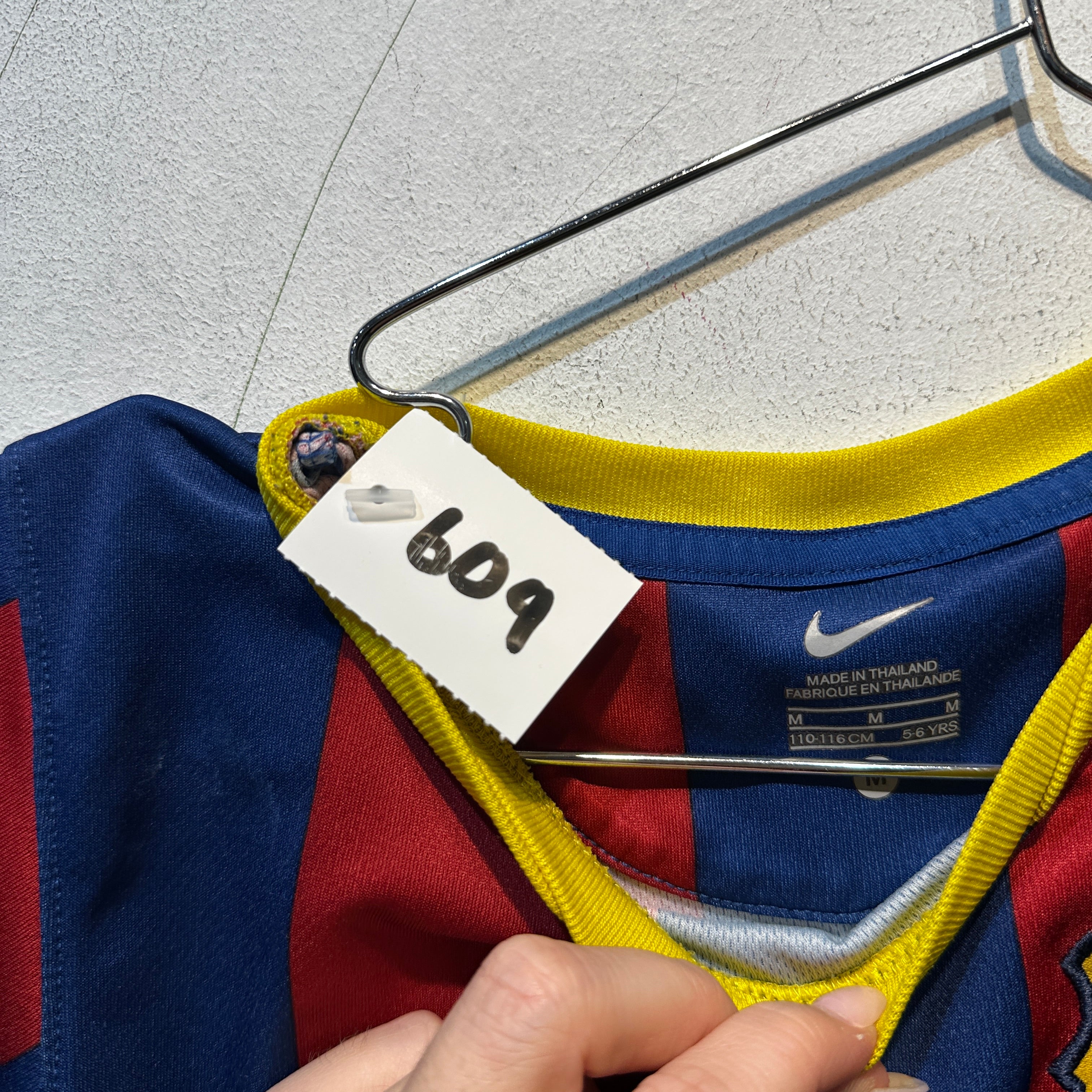 FC Barcelona Home – 2011/2012 – Junior Medium (JM)