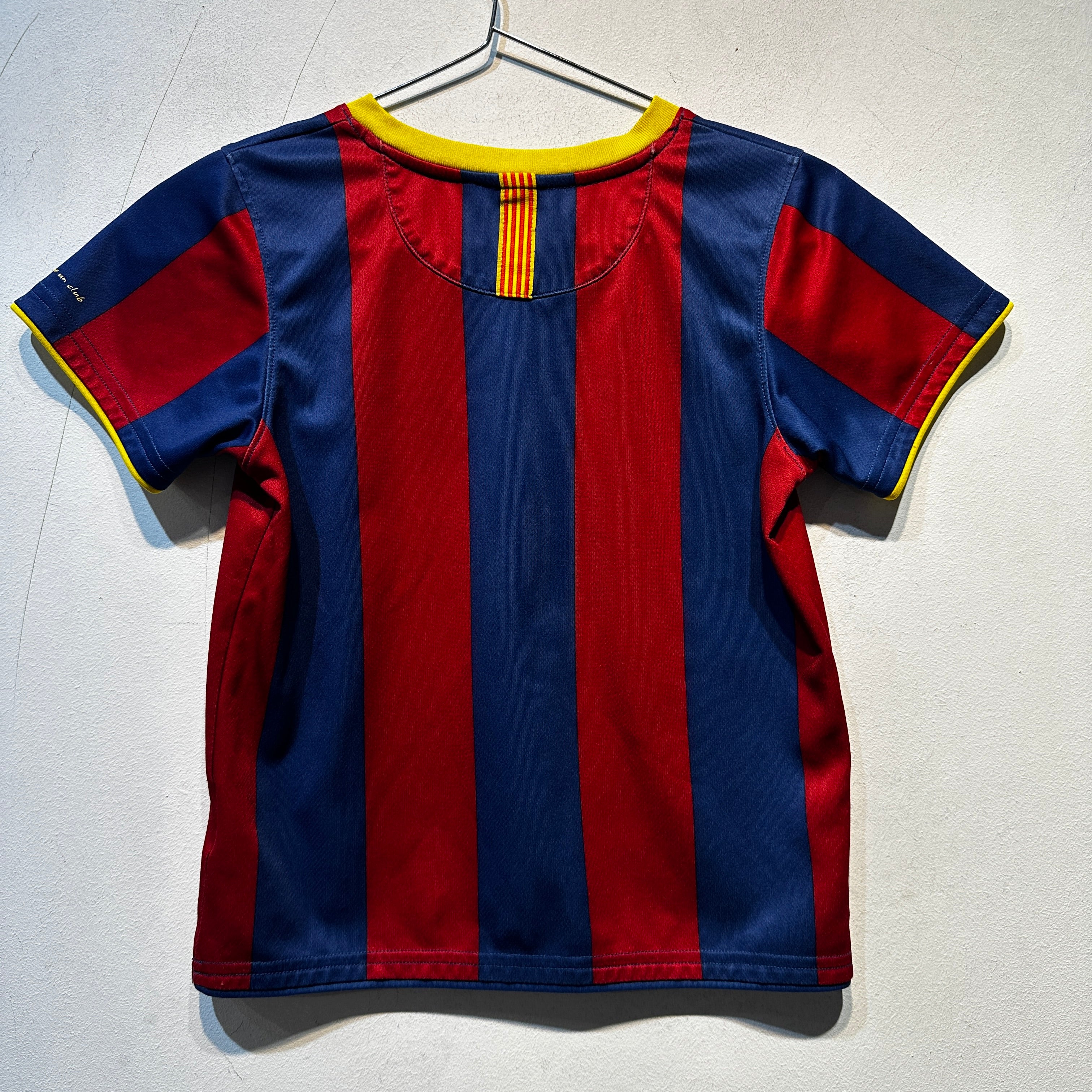 FC Barcelona Home – 2011/2012 – Junior Medium (JM)