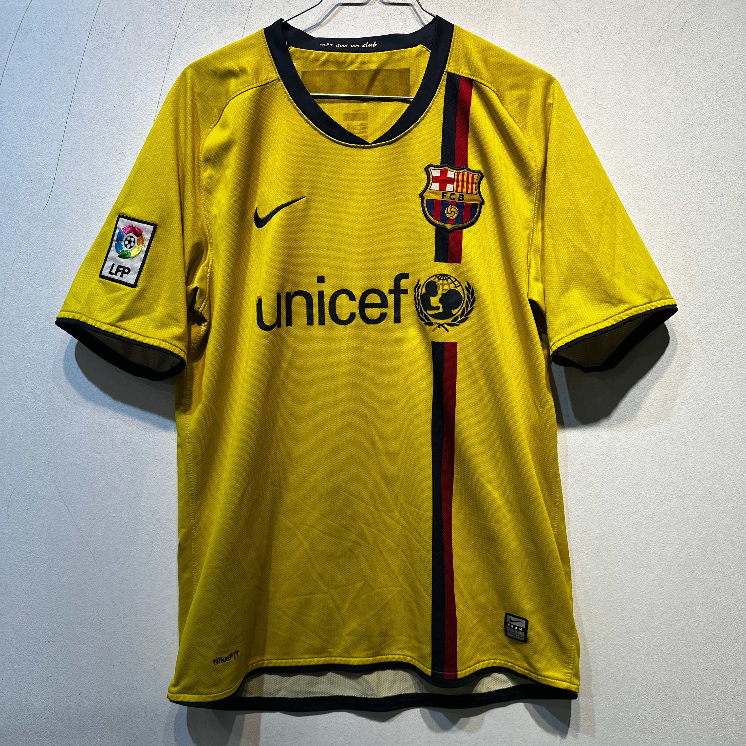 FC Barcelona “Eto’o” Away – 2008/2009 – Medium